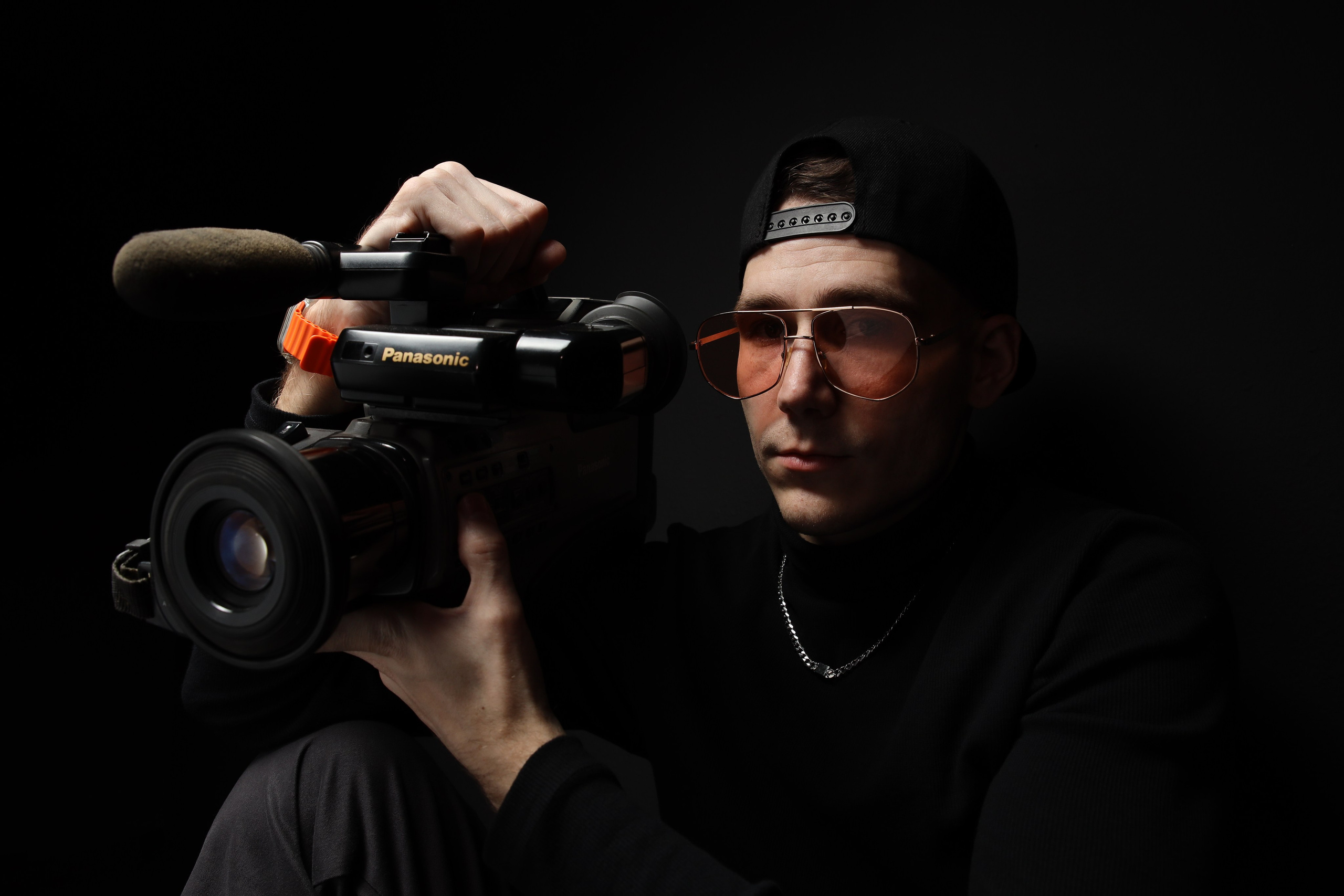 The White hat Alex. Профессиональный фотограф в Воронеже Владислав Крылов