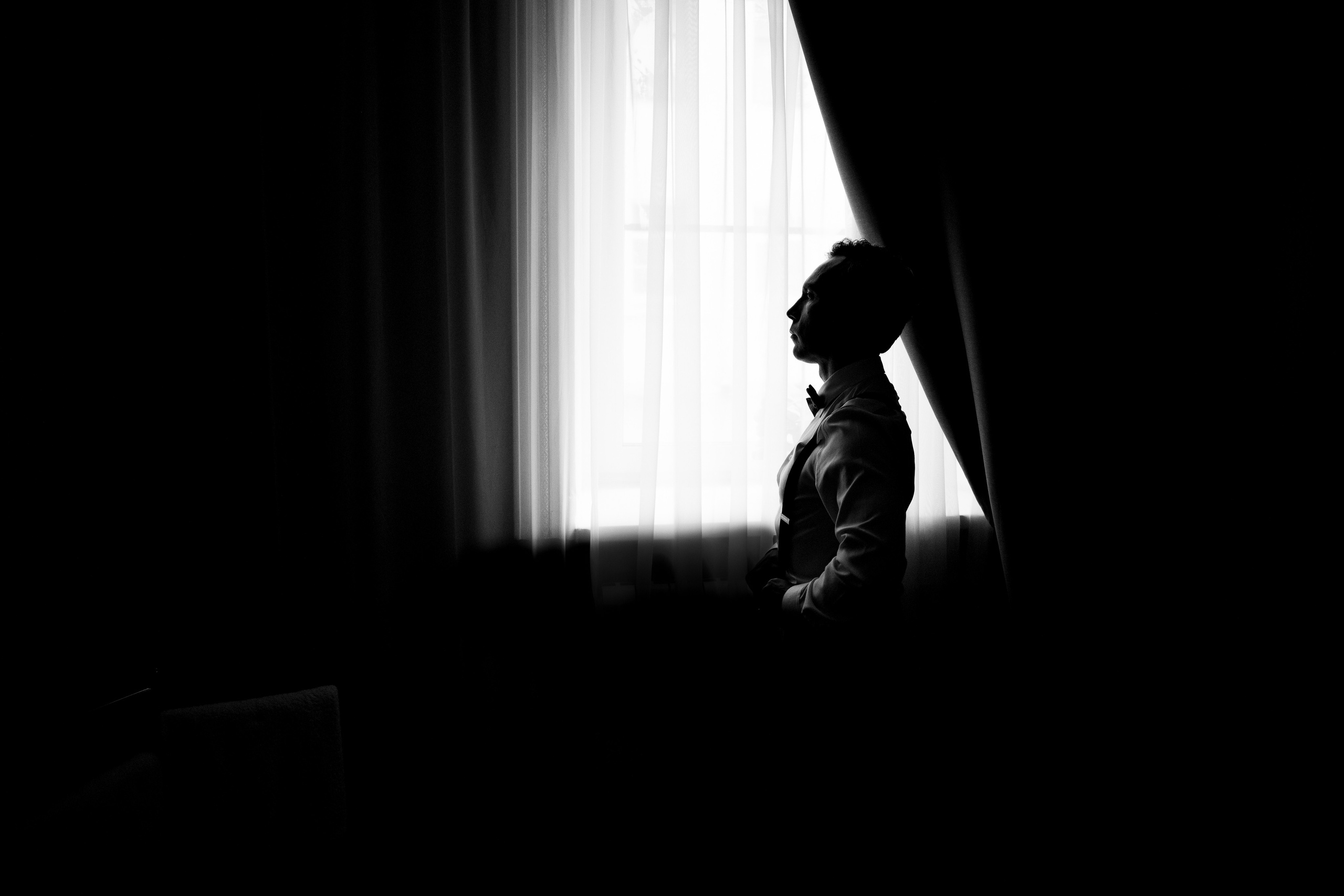 Свадебная фотосессия около Исаакиевского собора. Свадебный фотограф в Санкт-Петербурге Никита Кузякин