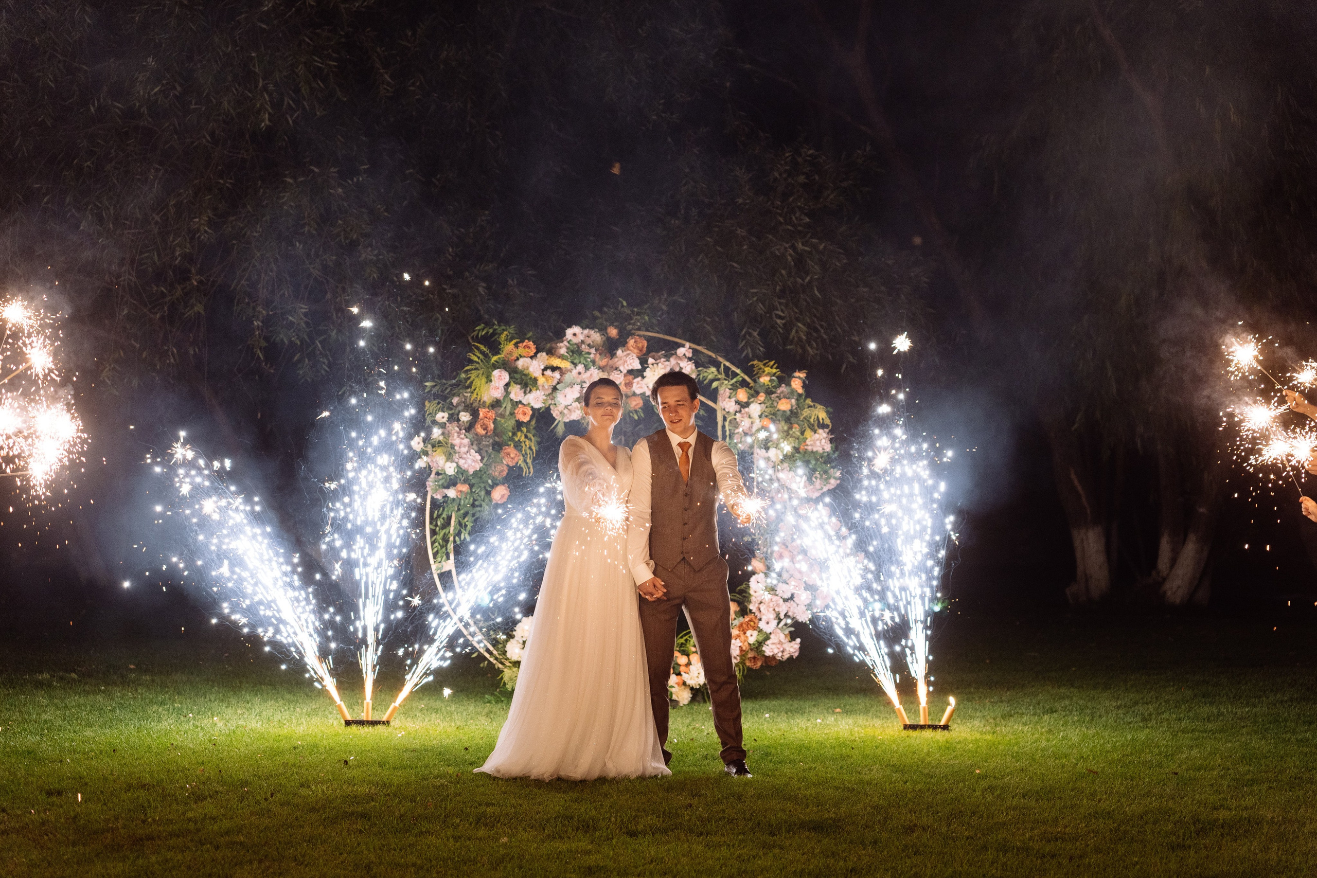 Свадьба Олега и Виктории в клубе «Ближняя дача»