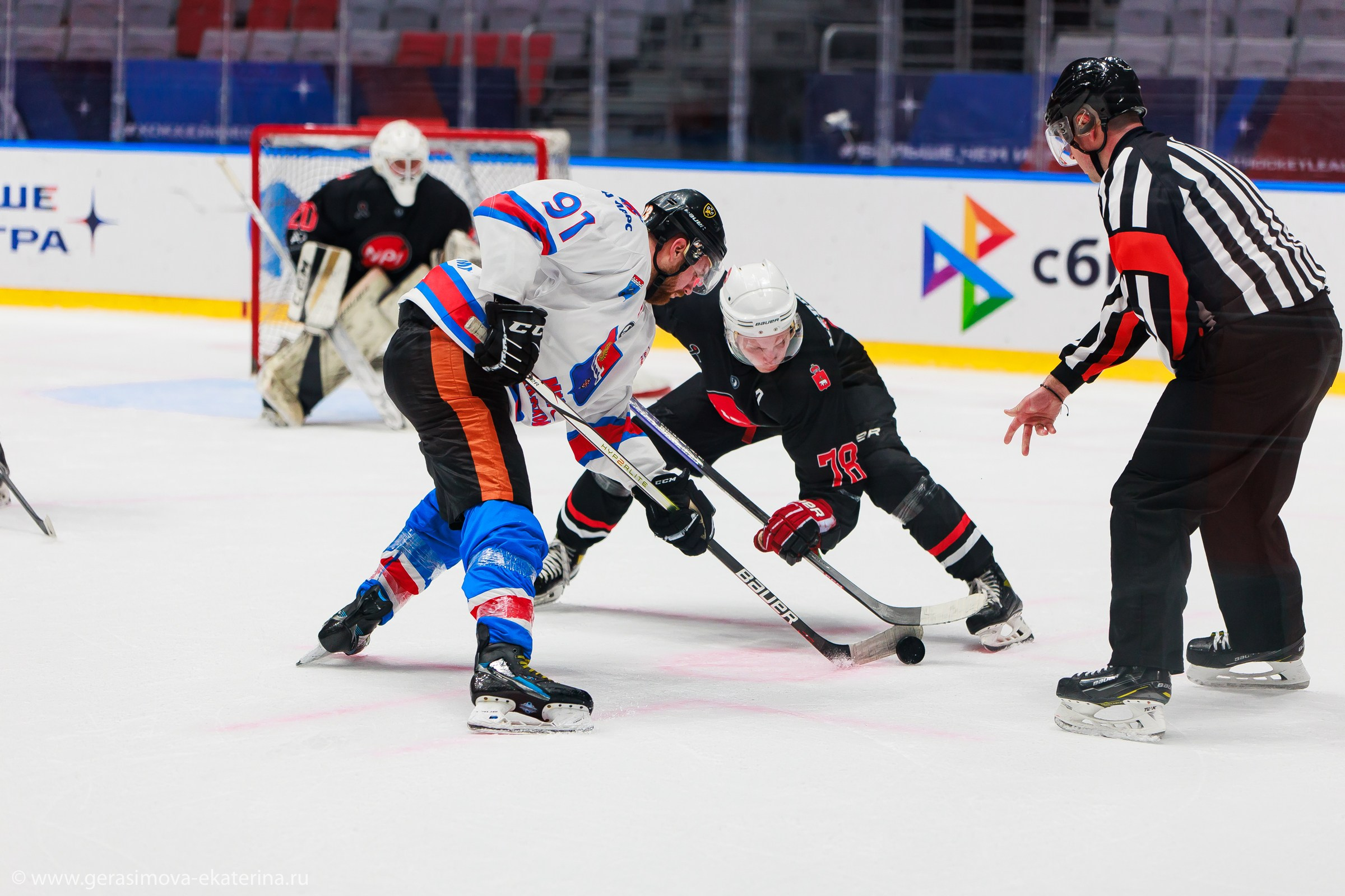 13 Ночная Лига 2024 — фестиваль хоккея. Фотограф Лодейное Поле Екатерина Герасимова в Санкт-Петербурге и Лен. области