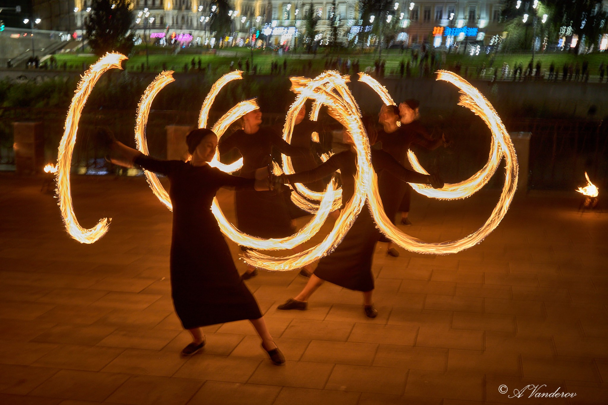 Огненное шоу. Фотограф Омск | Александр Вандеров