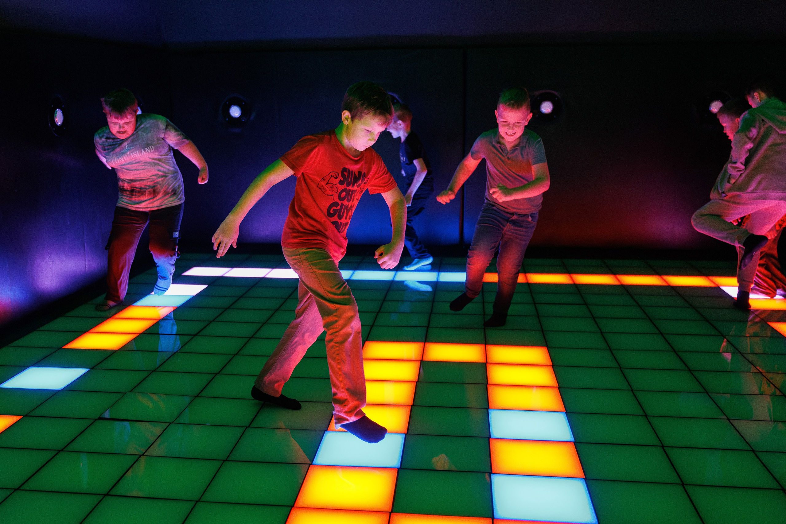 Детский день рождения в студии «Пиксель» в Оренбурге — фотосъёмка праздника