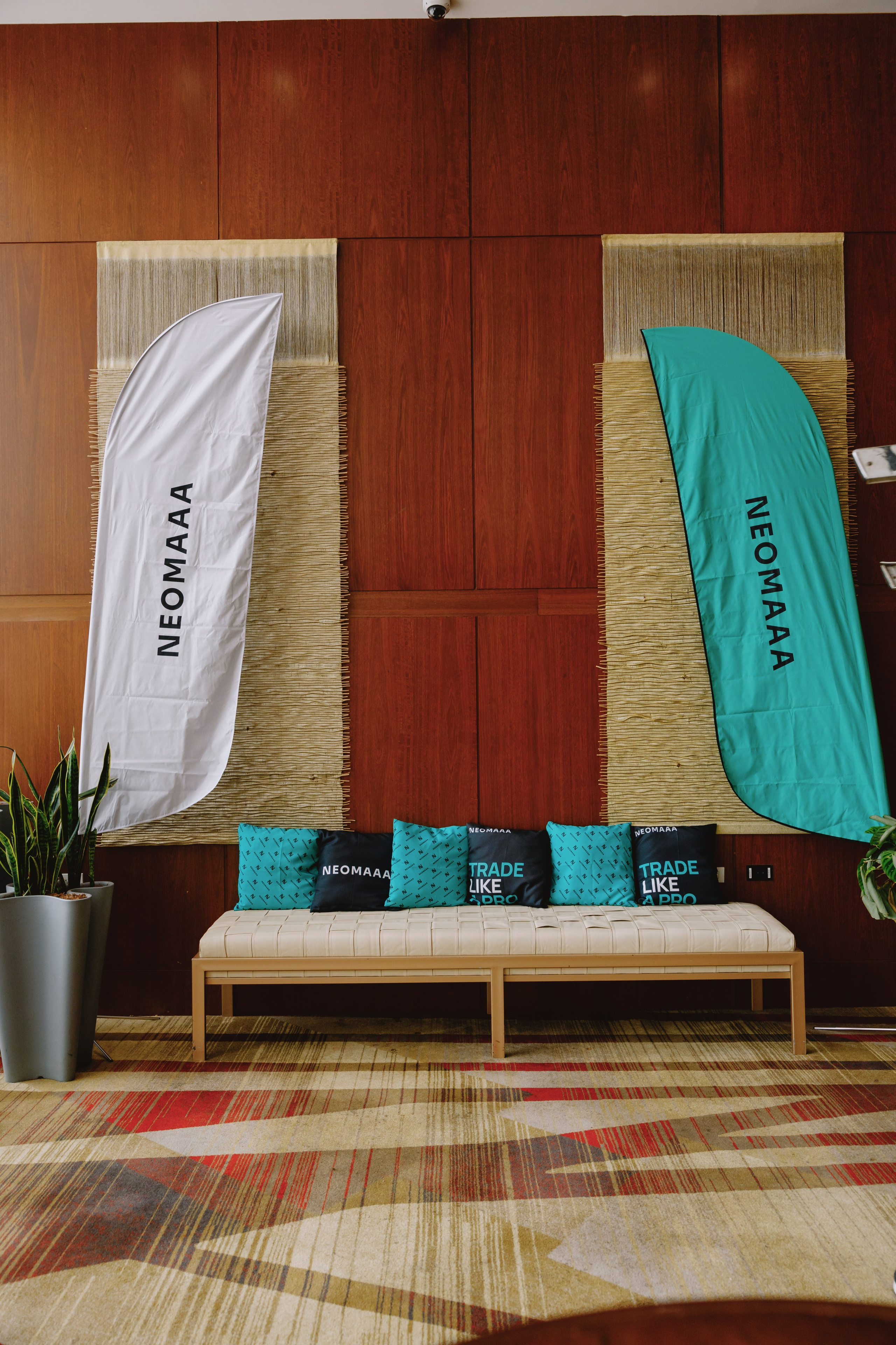 TRADERS DAY By NeomAAA Medellin. NeomAAA Funds Gallery