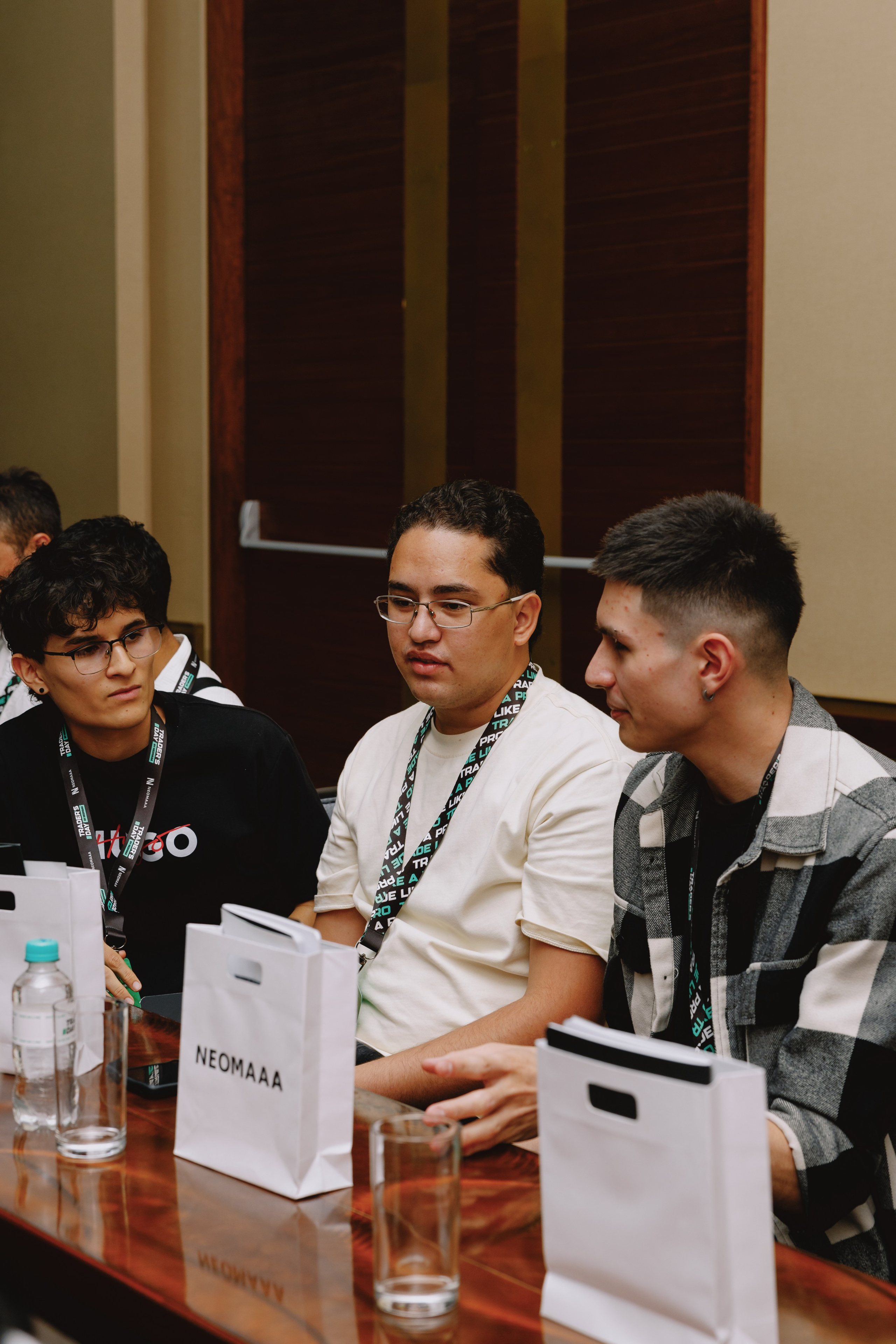 TRADERS DAY By NeomAAA Medellin. NeomAAA Funds Gallery