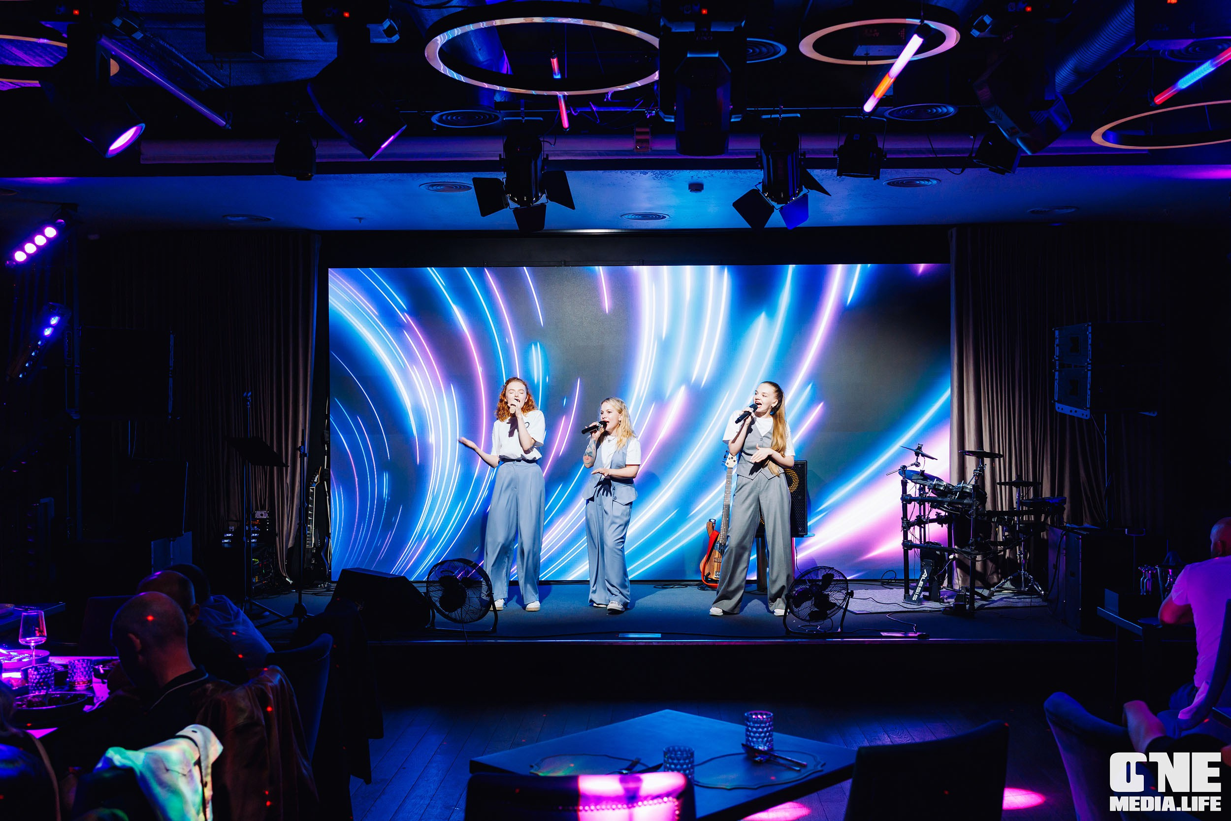 Фоторепортаж из ресторана Океан. One Media Life: фоторепортажи, фотоотчеты с мероприятий и заведений