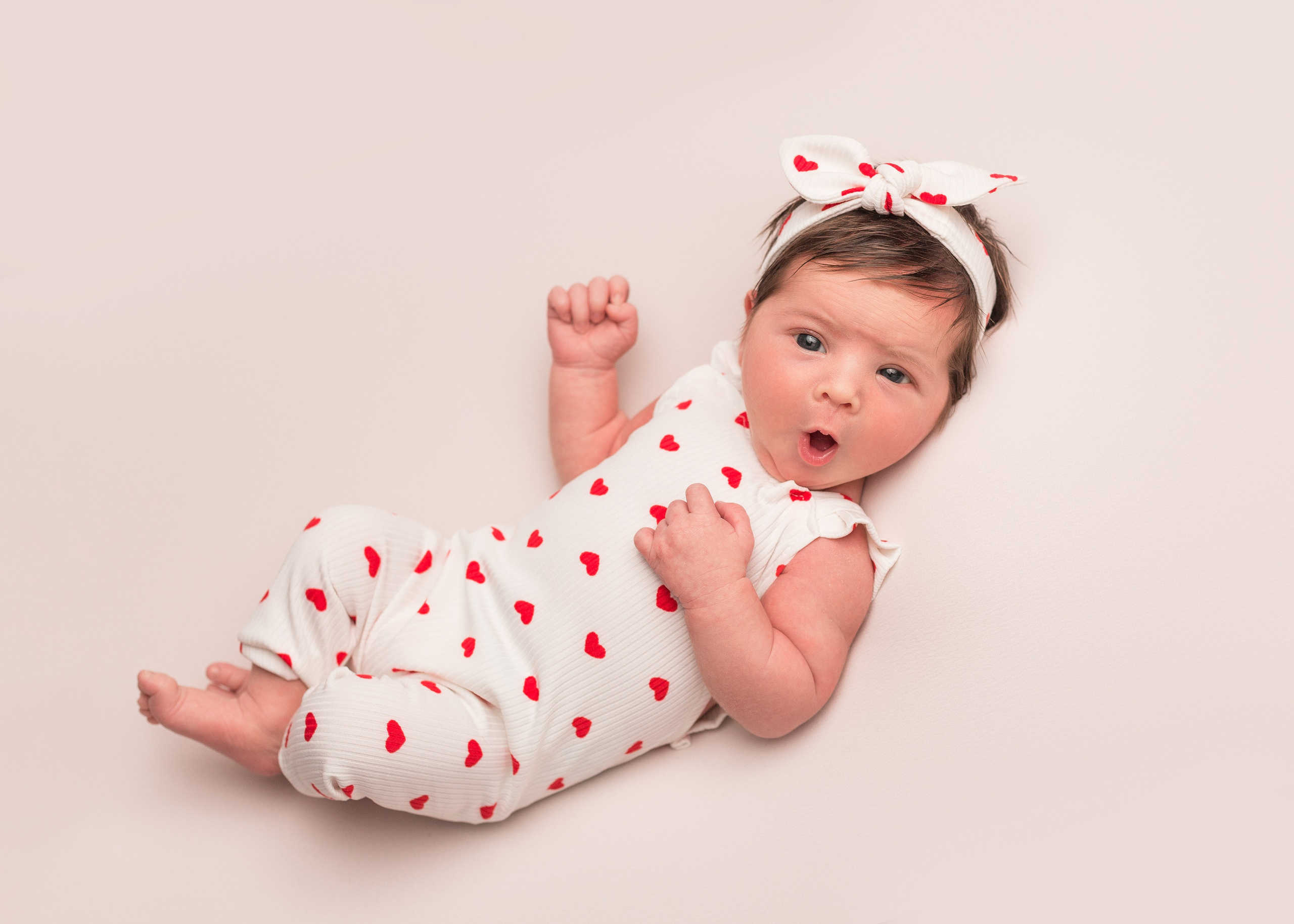 Фотограф новорожденных в Омске Анастасия Моисеева