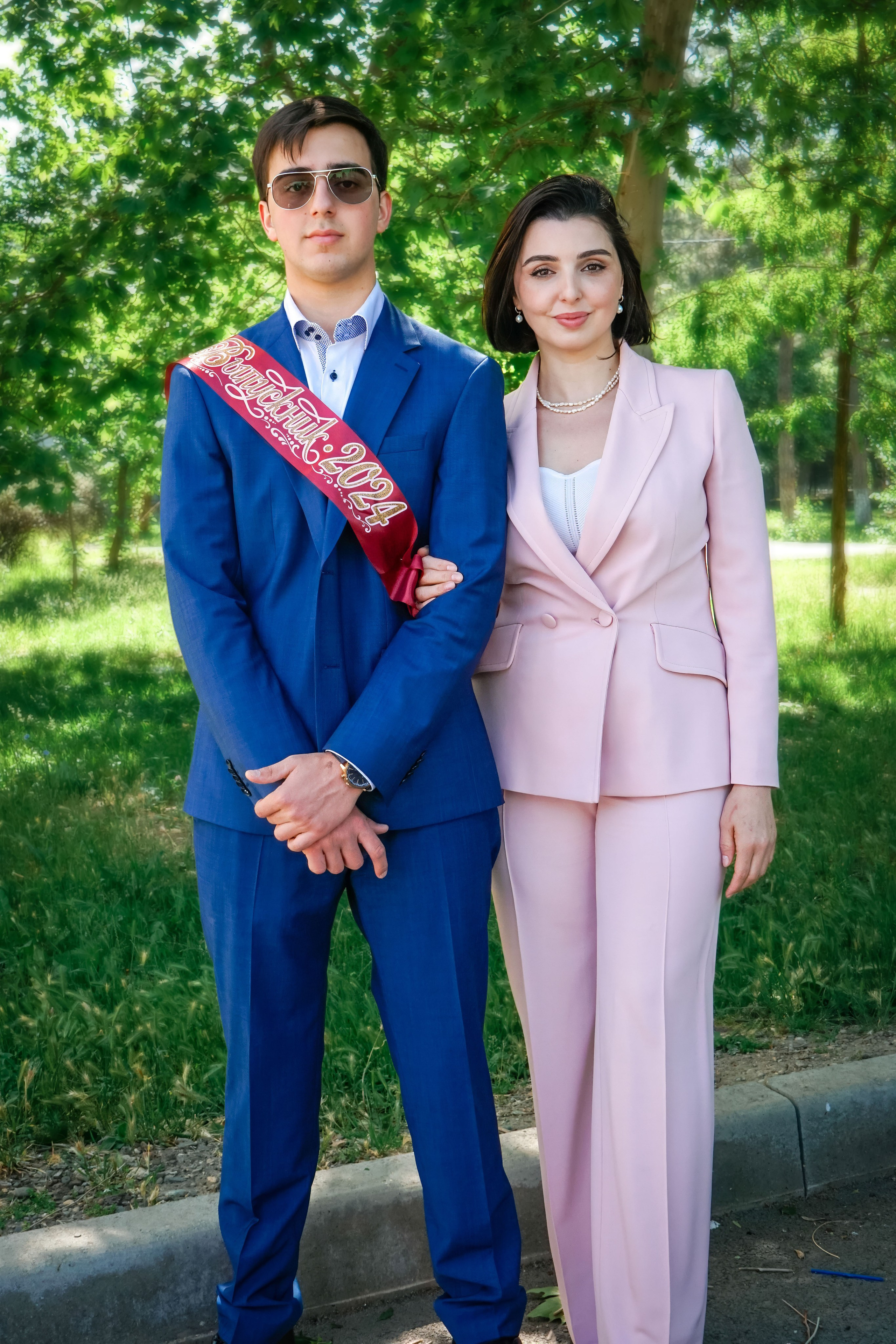 Последний звонок_Выпускники 11кл._Гимназия 18_2024 г. Фотографы из солнечного Краснодара Вадим и Надежда Митус