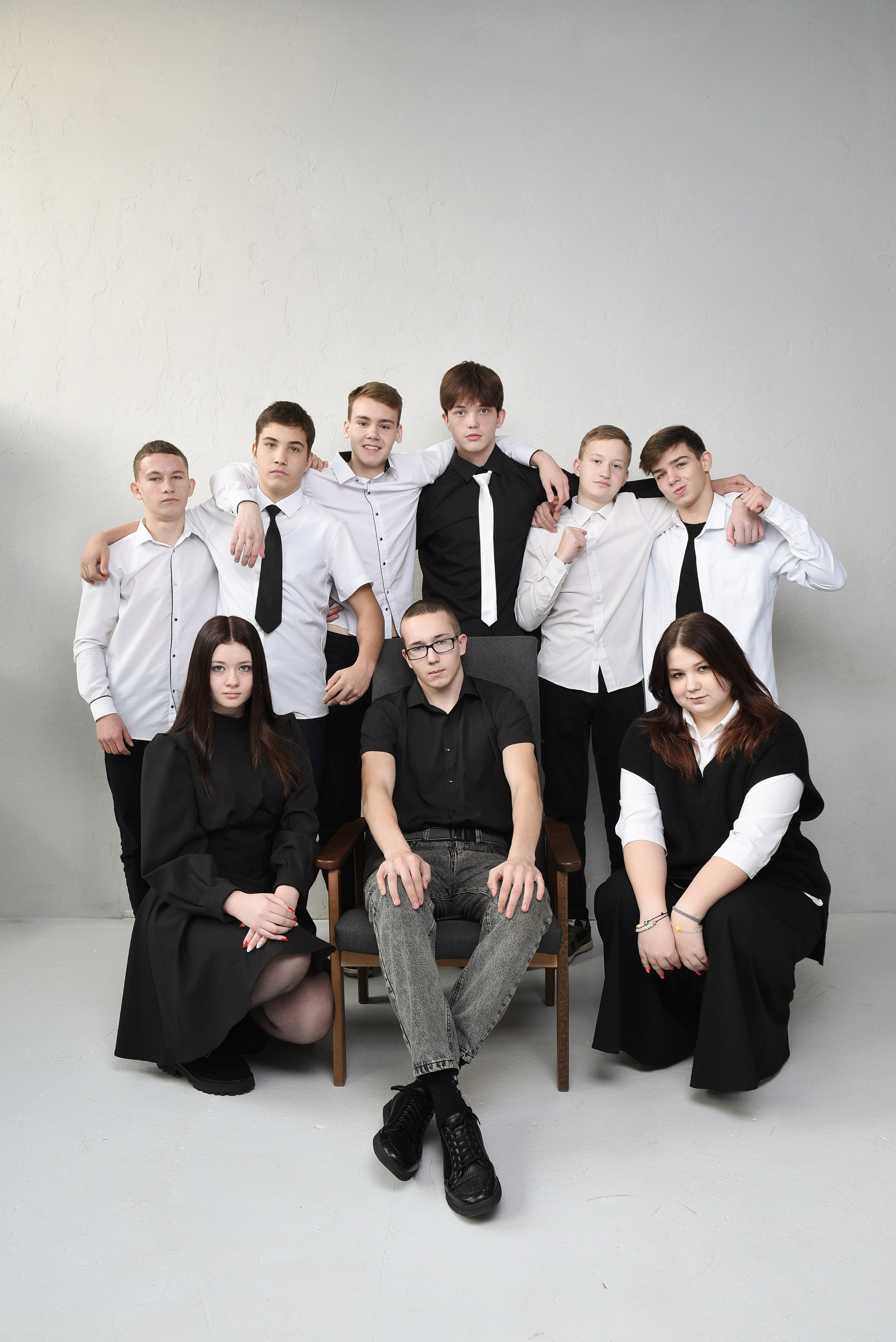 Истории. Выпускные альбомы в Кургане, Твой альбом, Книга