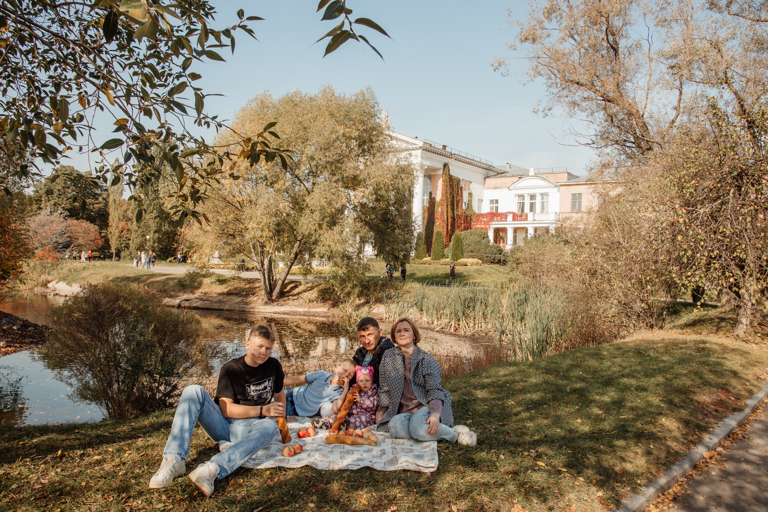 Фотопрогулка в Ботаническом саду. Свадебный и семейный фотограф в Москве Елена Брюханова