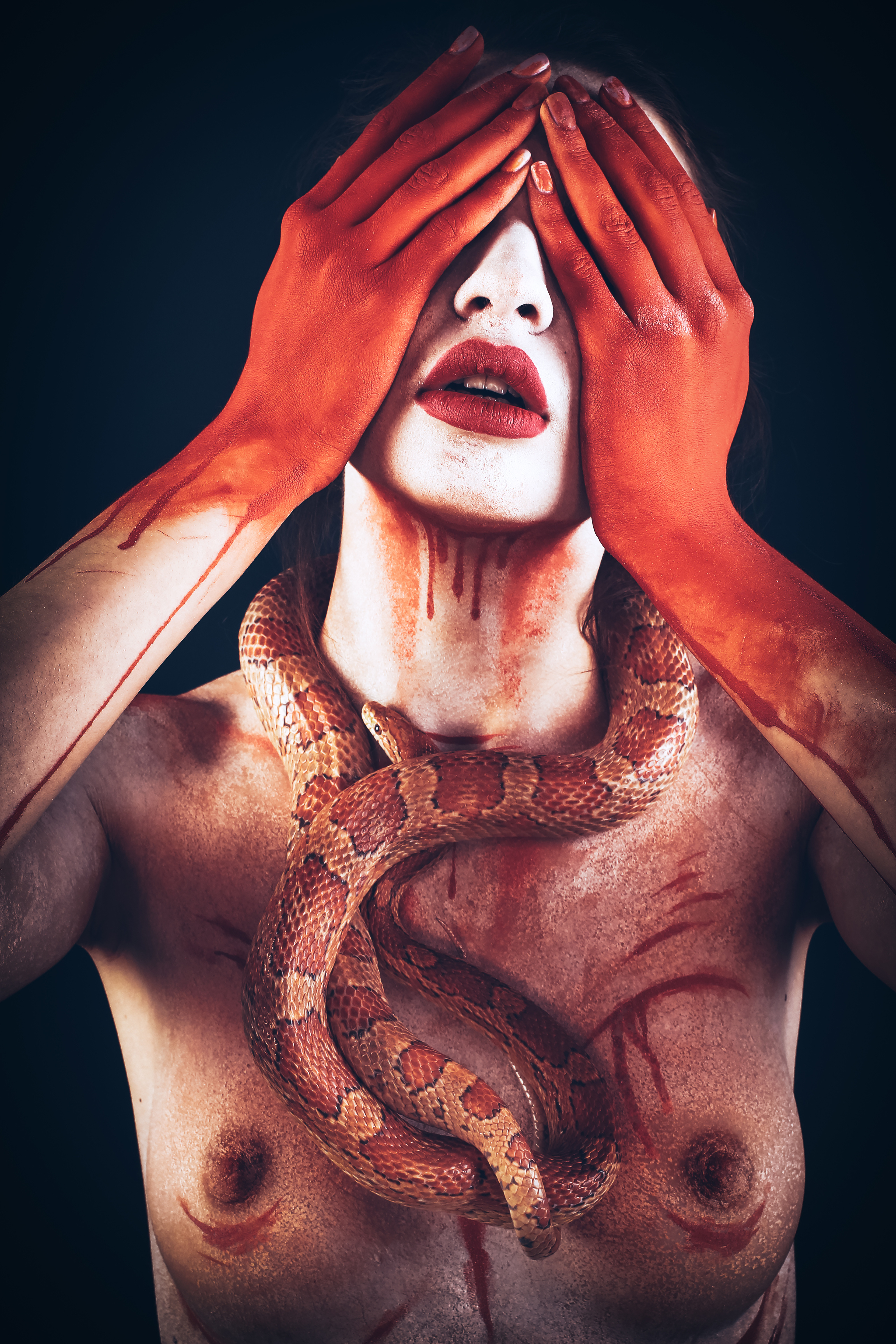 Арт ню фотография в Краснодаре, Москва, Сочи -фотограф Аксёнов Алексей. Бизнес, мужской фотограф в Краснодаре | Аксёнов Алексей Владимирович