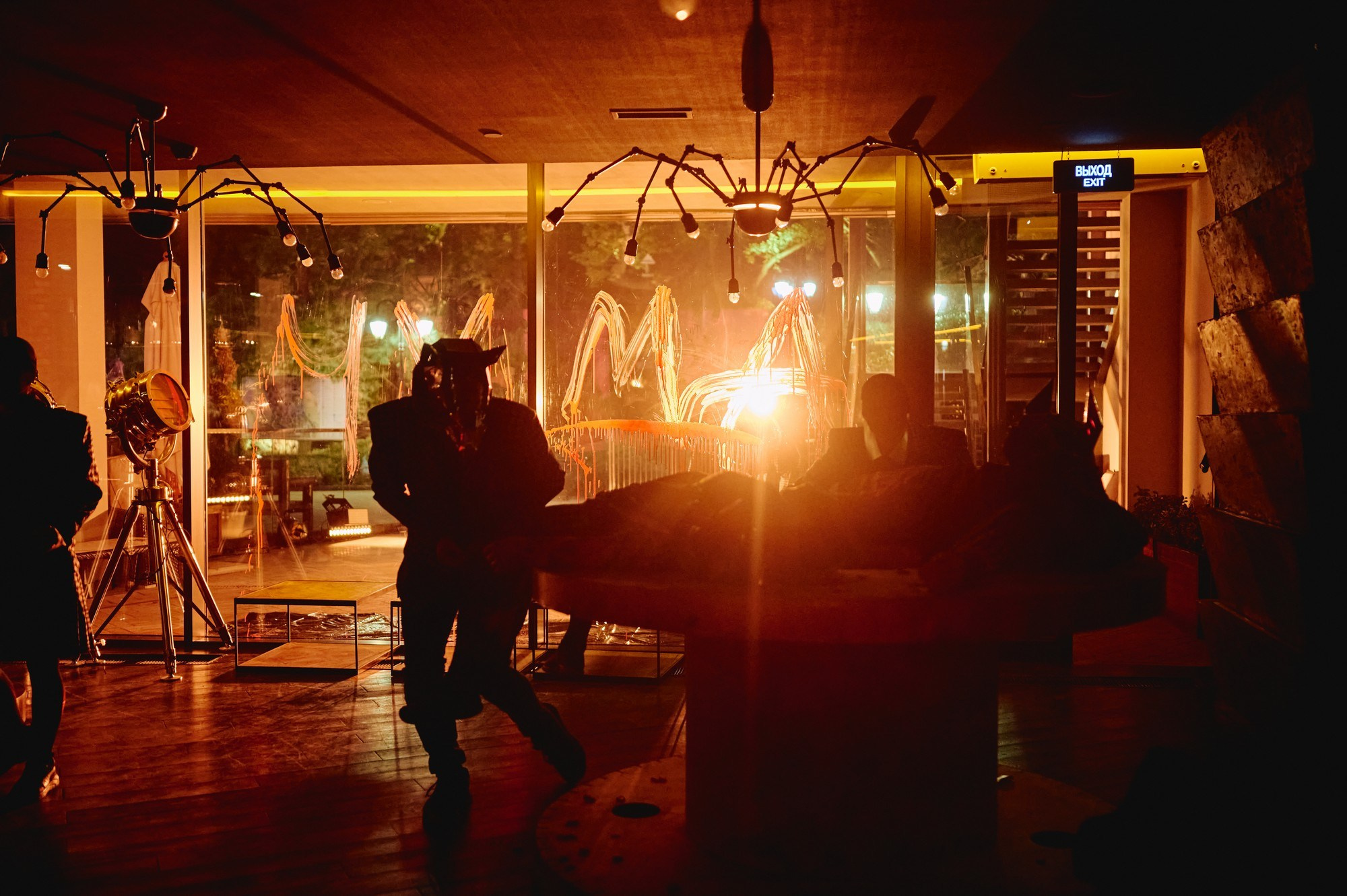 Спектакли и перформансы. Арт-группа СТРОКА