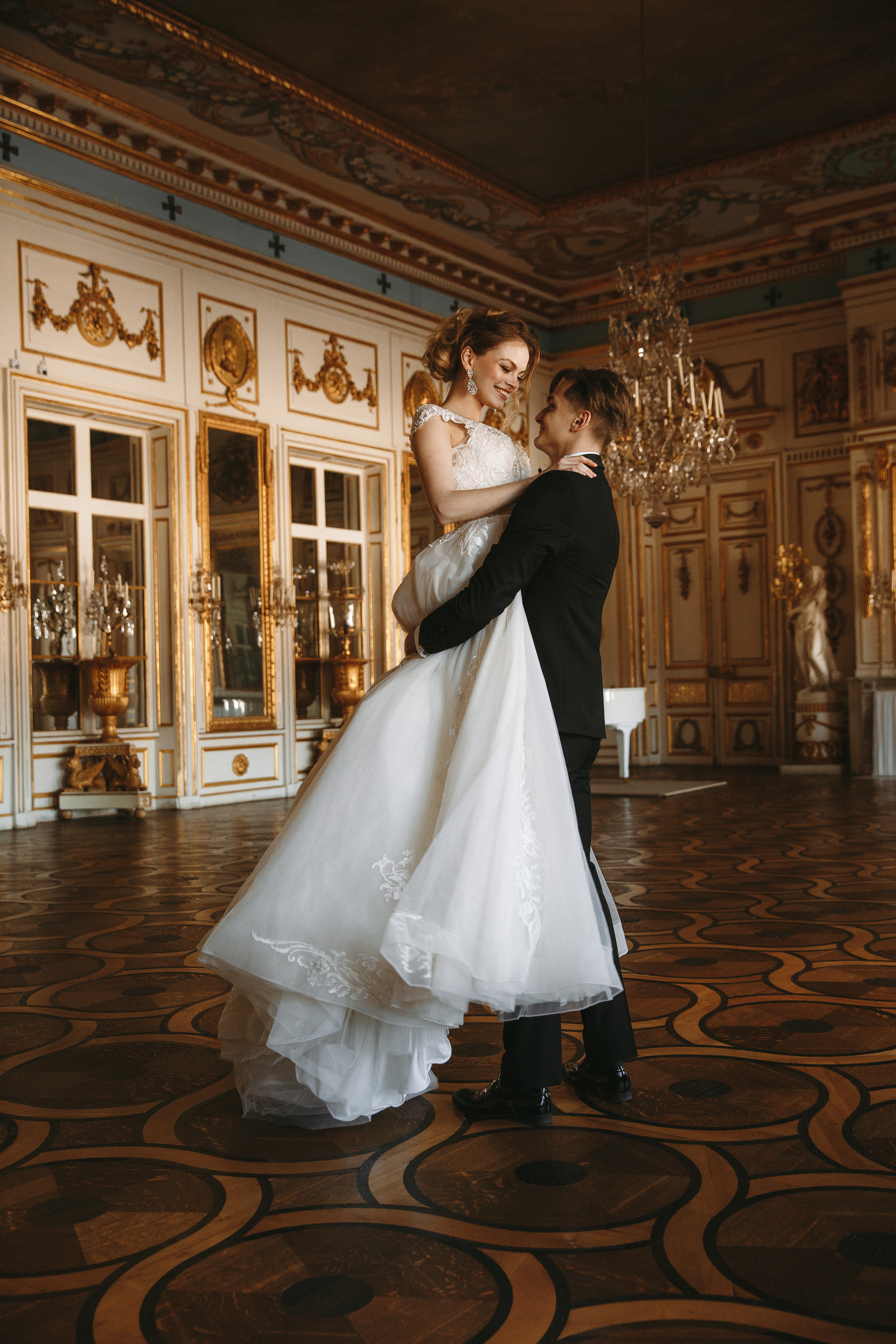 Свадебная фотосессия в Кусково, свадебный фотограф в Кусково