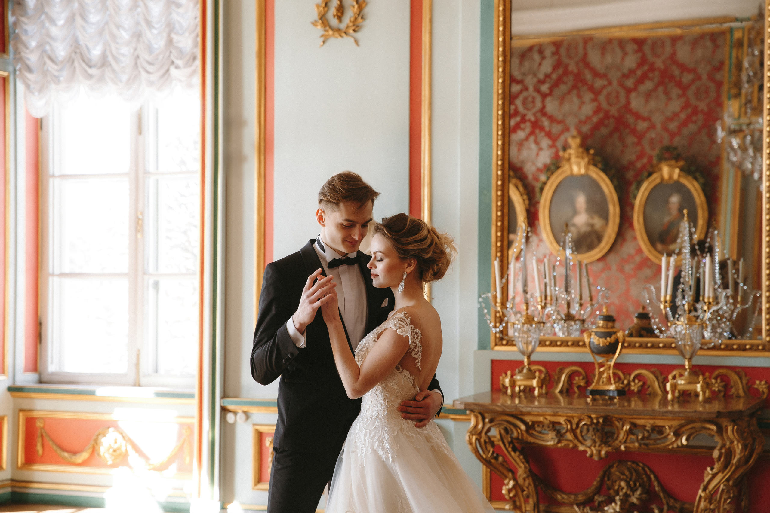 Свадебная фотосессия в Кусково, свадебный фотограф в Кусково