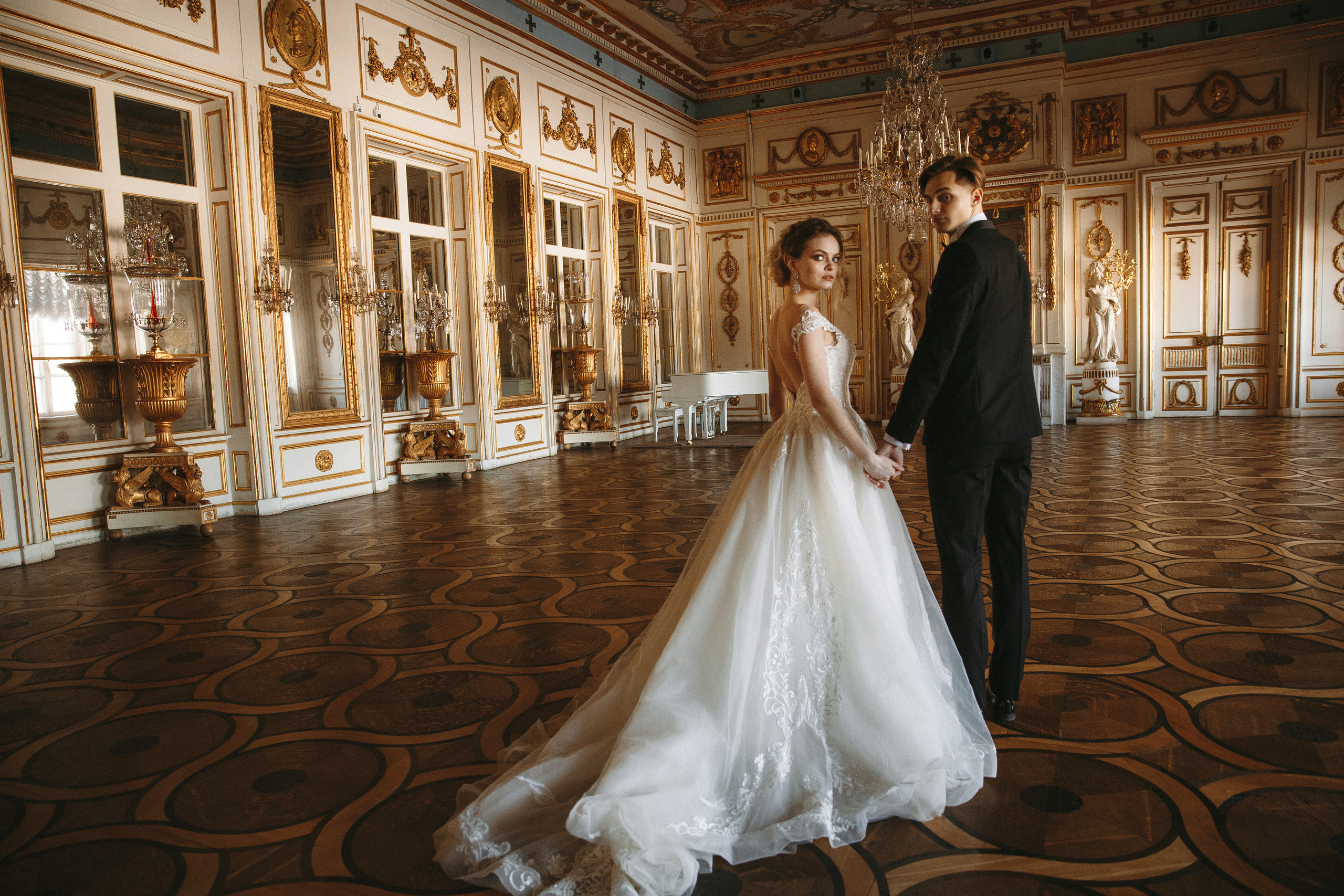 Свадебная фотосессия в Кусково, свадебный фотограф в Кусково