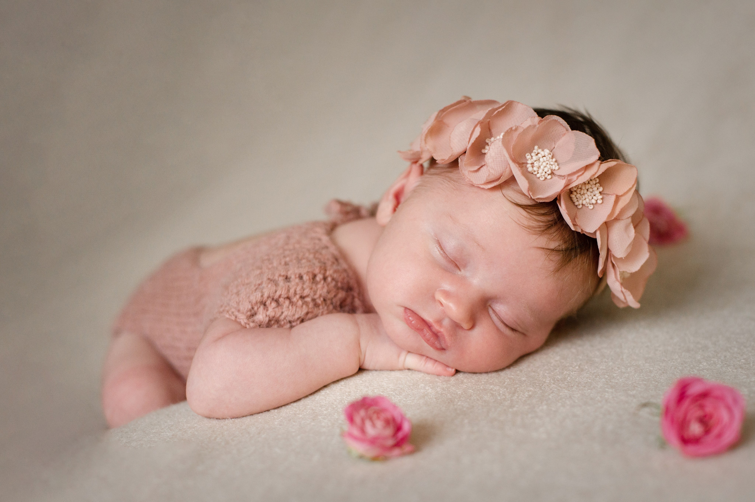 Фотограф новорожденных Анна Дырда