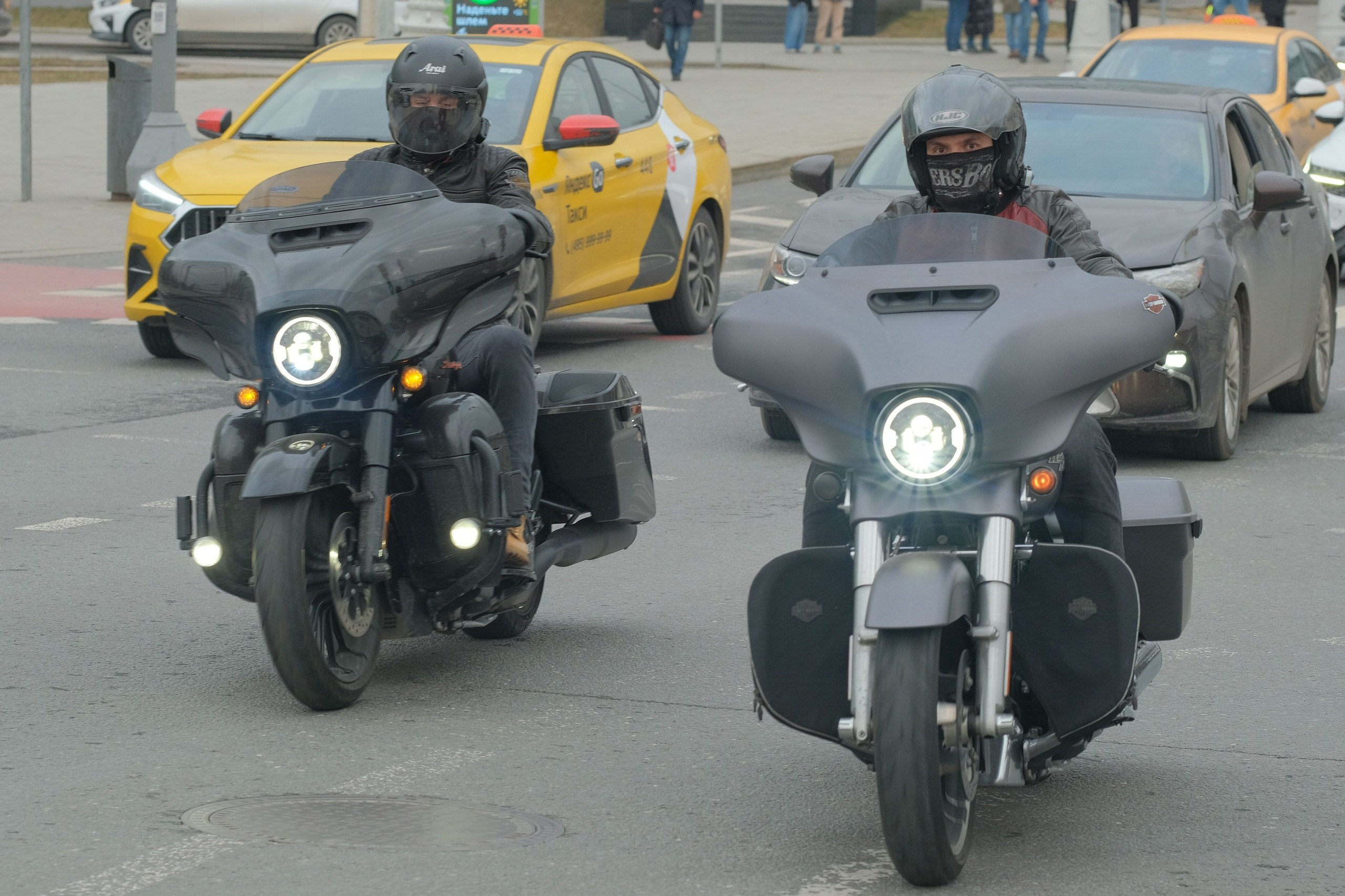 FotoMotoHunterZ — фотографии мотоциклистов на улицах города