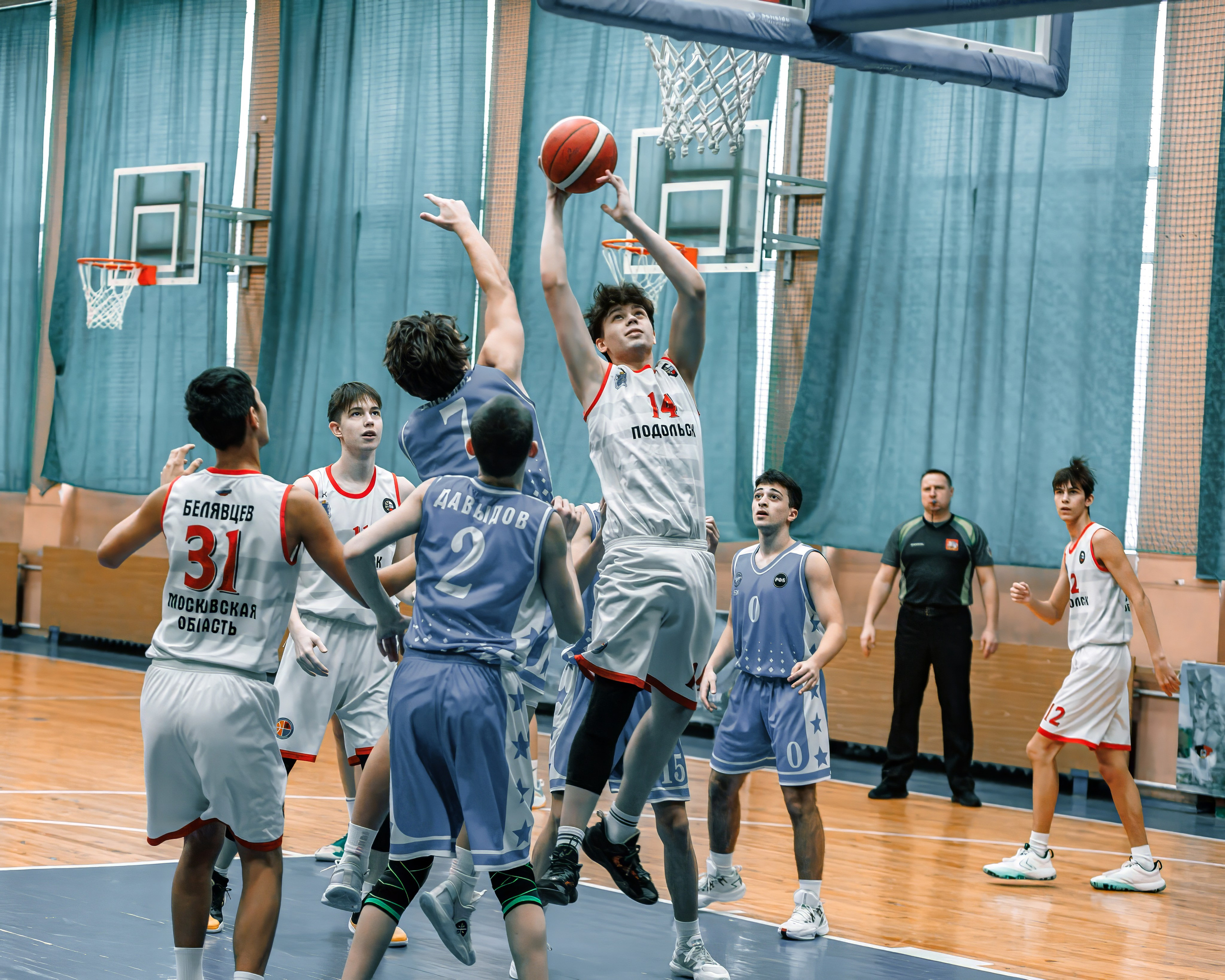 СШОР «Космос». Выпускные альбомы и школьный фотограф в Подольске, Троицке, Щербинке, Москве и Московской области