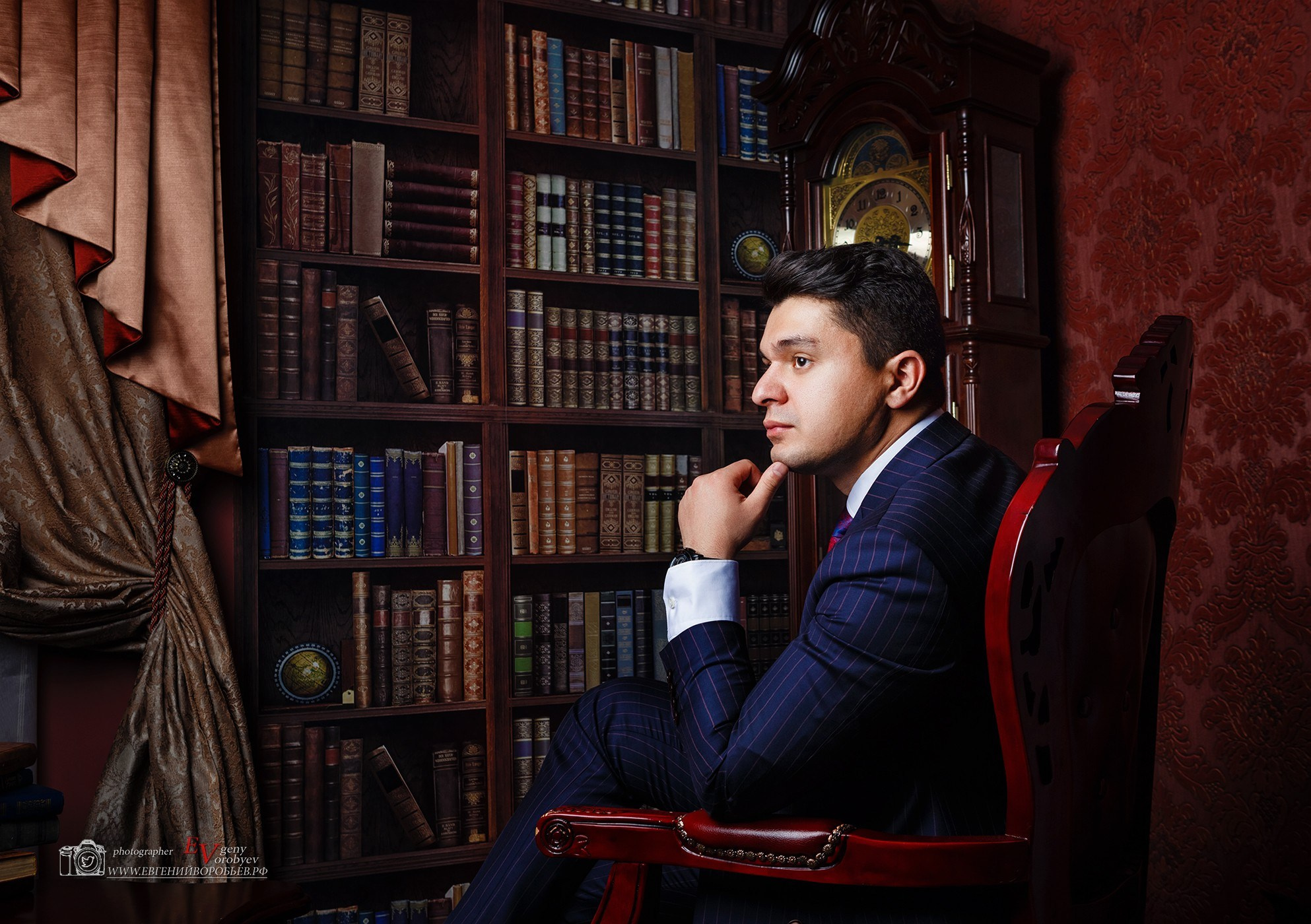 Студийная фотосессия в Красноярске лучший фотограф фотосъёмка фотостудия цена стоимость забронировать