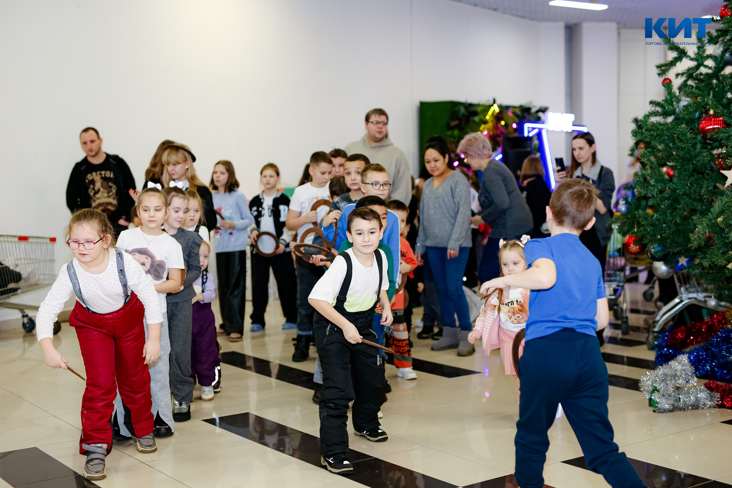05.01 Утренник в тц Кит. Команда специалистов в мире фотографии и видео. Детский фотограф, семейный фотограф