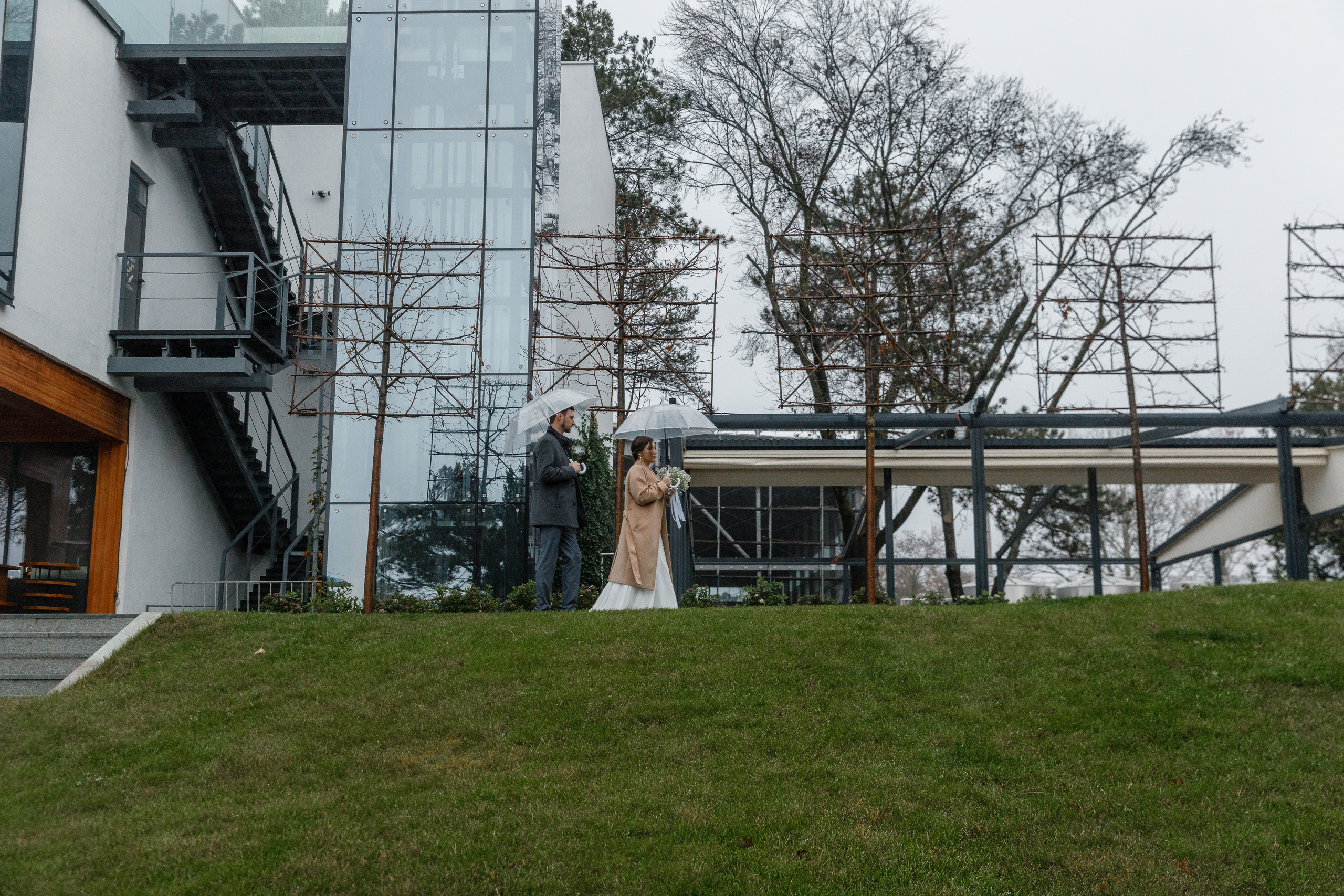 Свадьба в дождливый день. Анонс для Владлены и Никиты. Свадебный фотограф в Крыму и Севастополе Ольга Баскакова