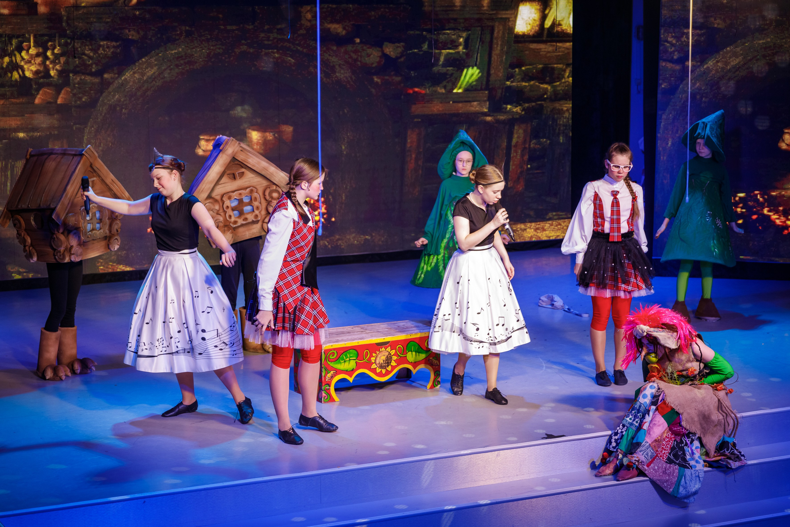 Новый год МЭЦ артстудия Успех. Марина Ушакова. Фотограф. Выпускные альбомы. г. Краснодар