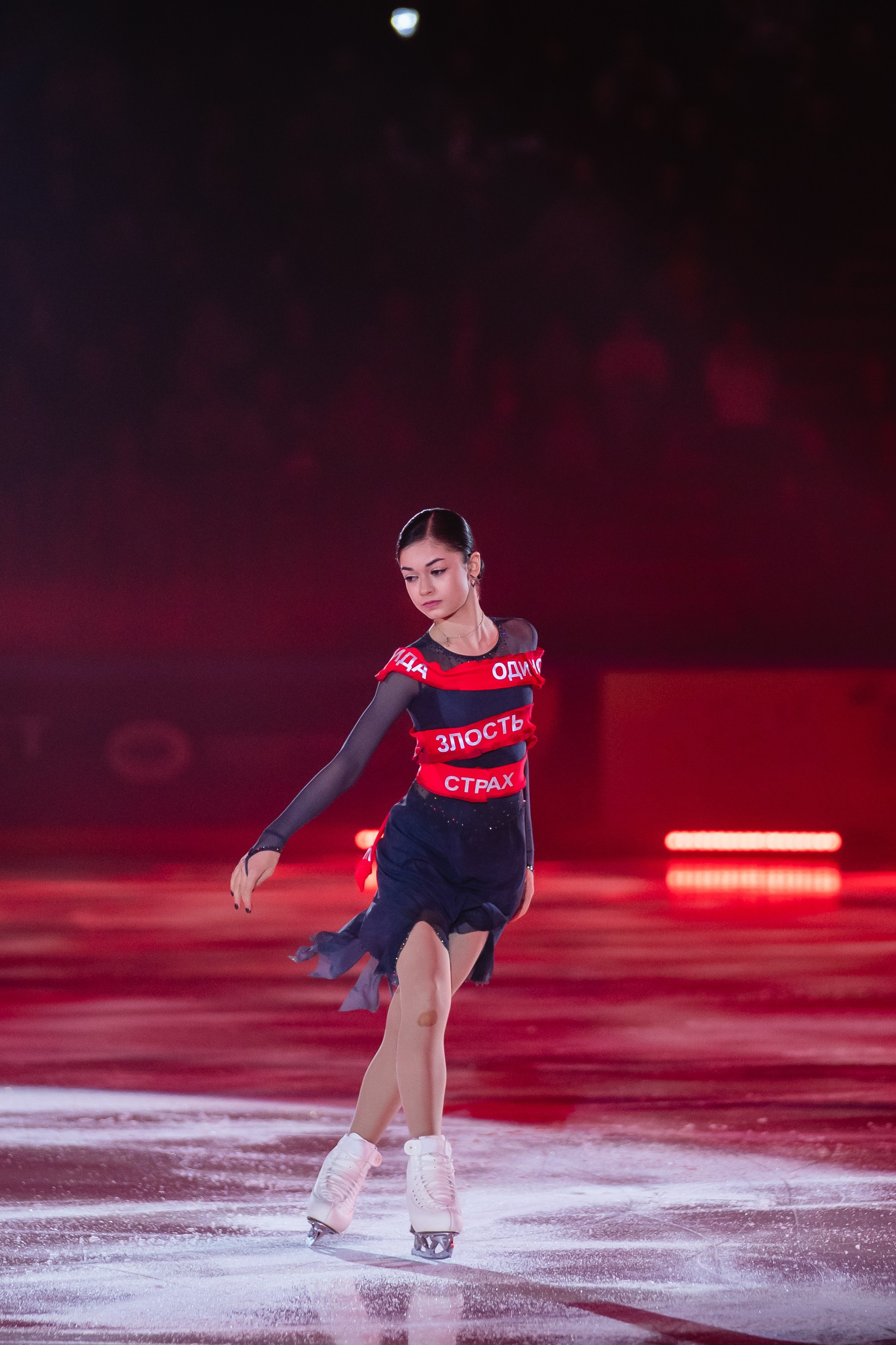 Шоу «Чемпионы на льду» в Новосибирске. Воробьева Ксения — Спортивный и танцевальный фотограф Новосибирск