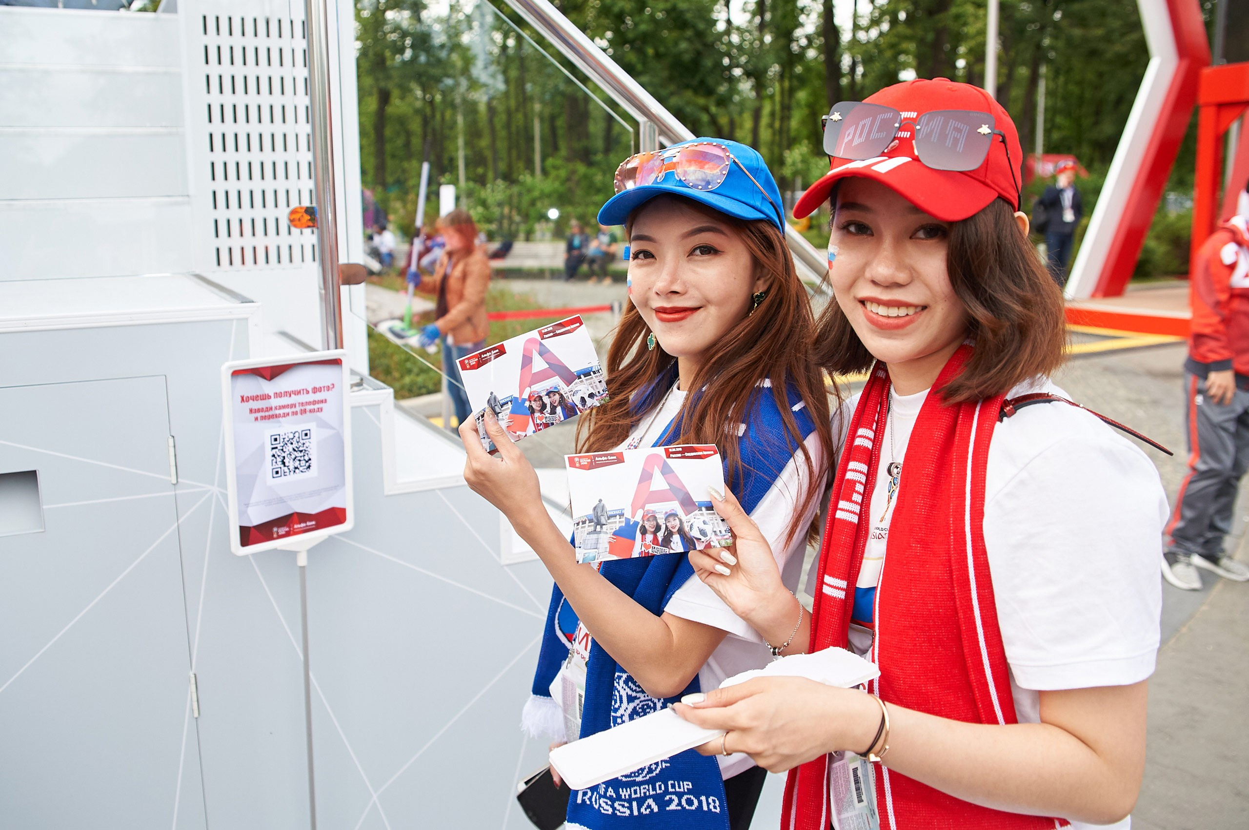 Фотобудки. Репортаж, деловой портрет, мобильная фотостудия с моментальной печатью