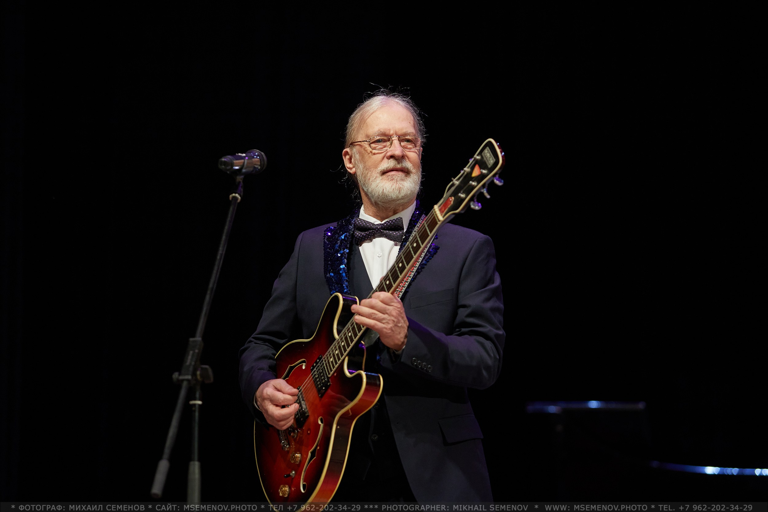 АНОНС фоторепортажа «Культура в помощь Донбассу». Photographer for business Mikhail Semenov. Aqua photo studio, photo school