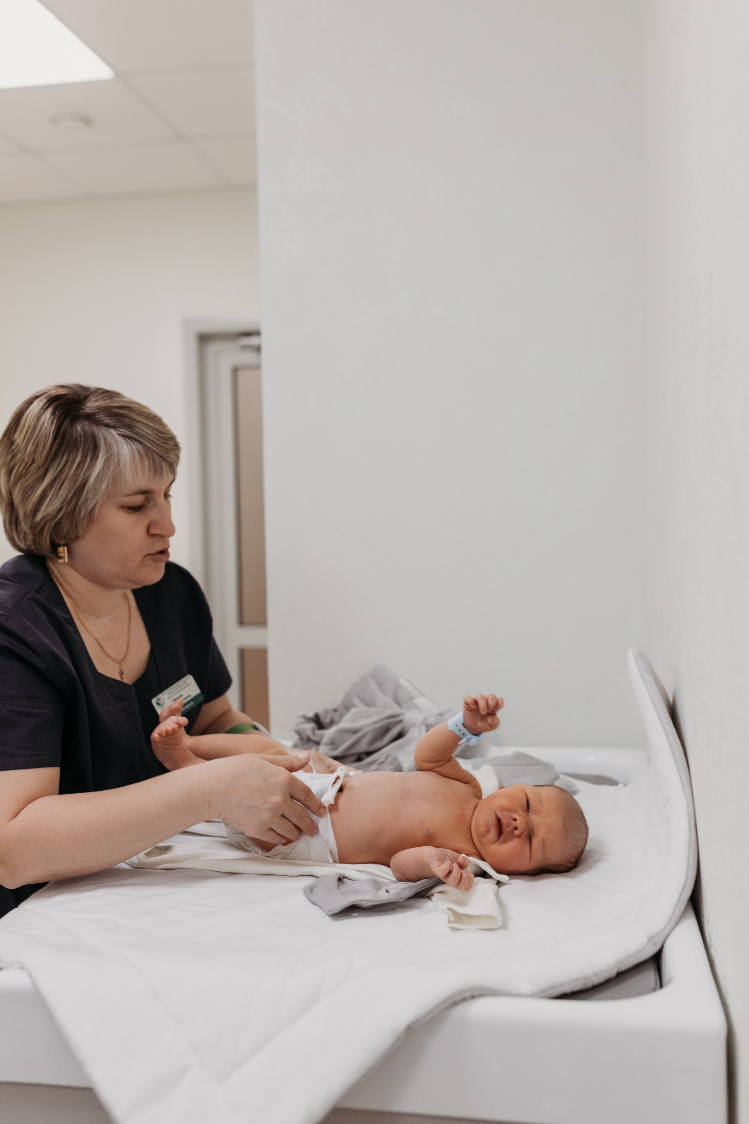 Фотосъемка выписки. Фотограф новорожденных в г. Барнаул Ренпенинг Катерина