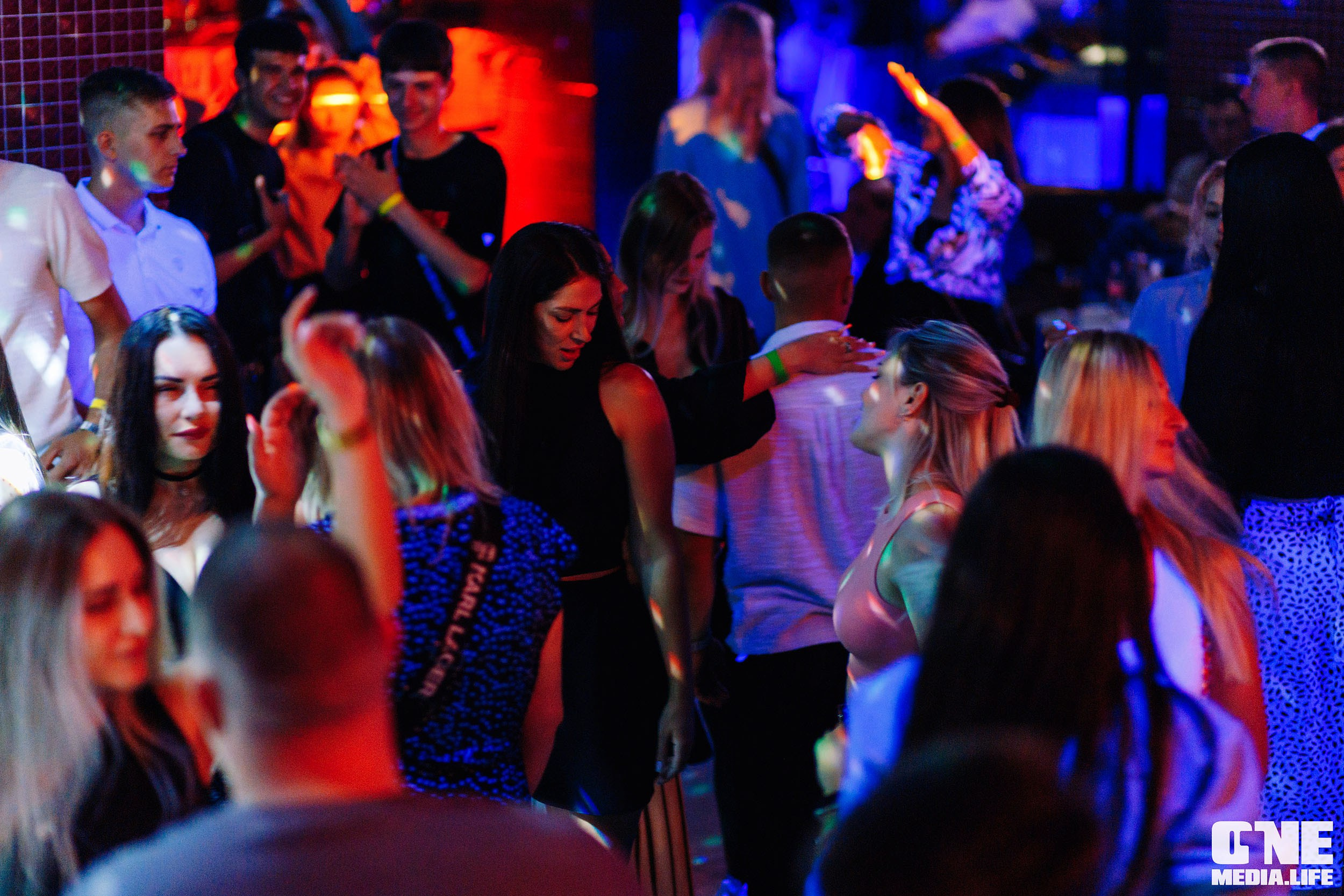 Фоторепортаж из РК Планета. One Media Life: фоторепортажи, фотоотчеты с мероприятий и заведений