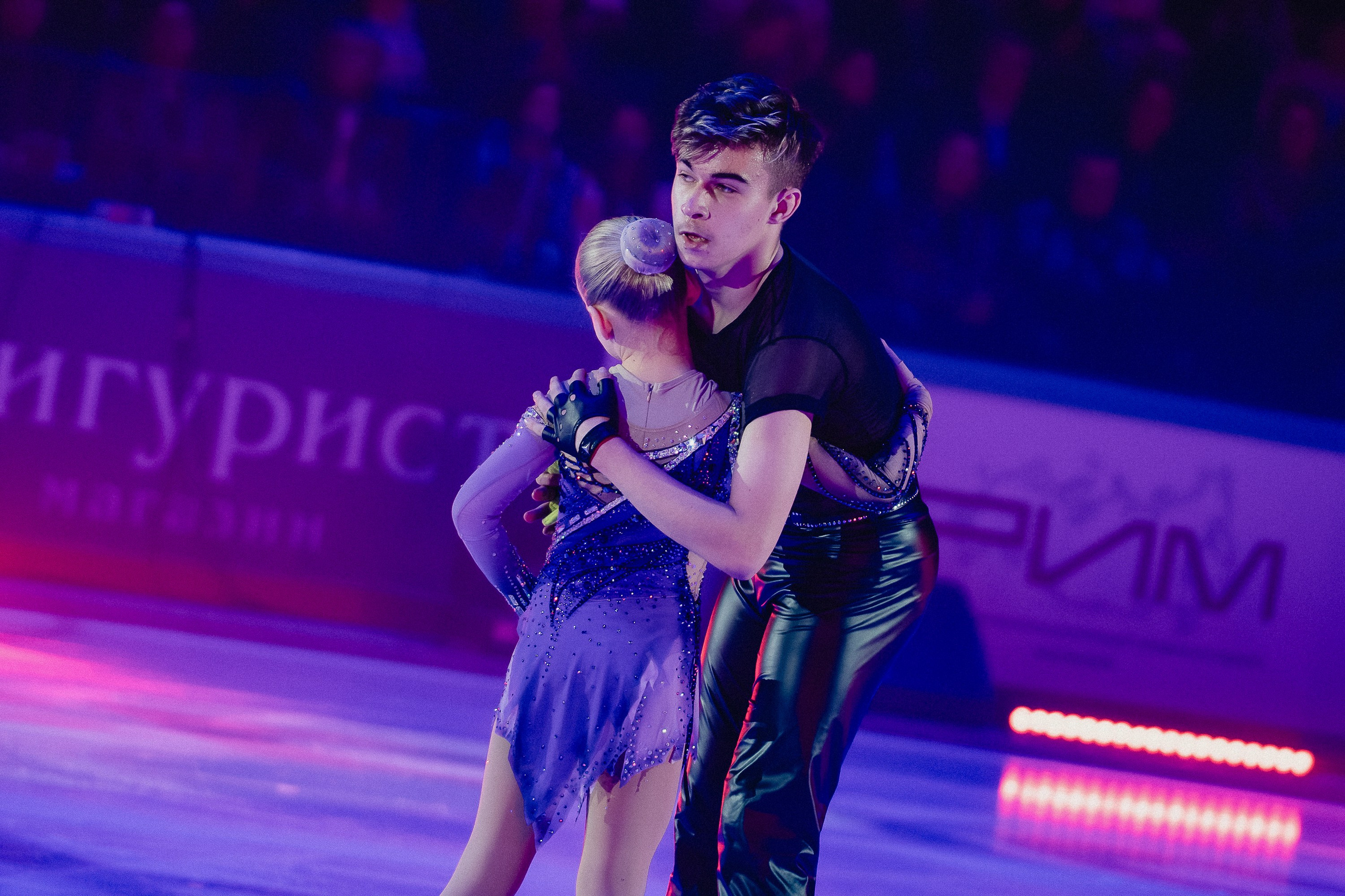 Шоу Этери Тутберидзе в Новосибирске. Воробьева Ксения — Спортивный и танцевальный фотограф Новосибирск