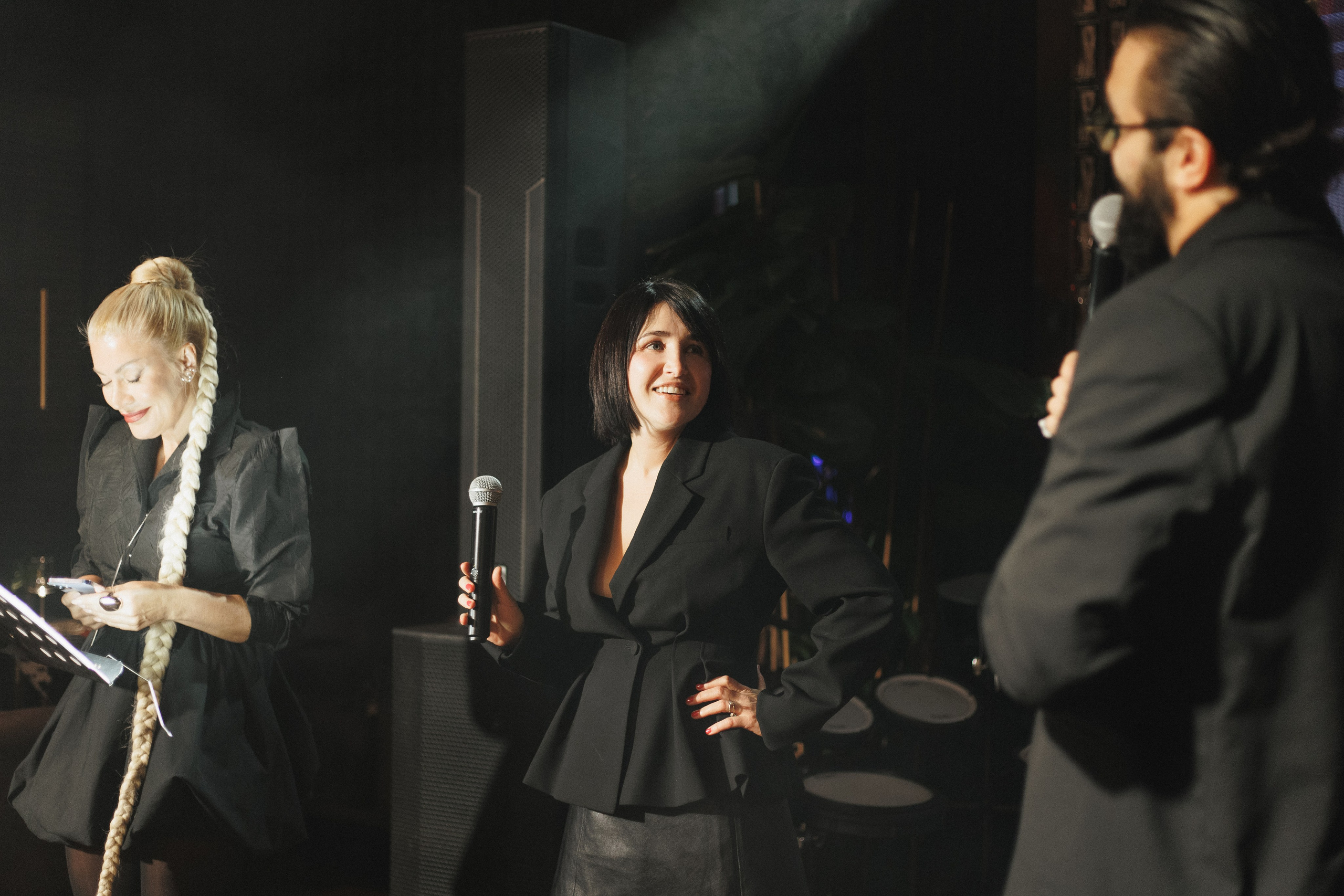 B.DAY PARTY ЖУРНАЛА •G. СВОИ. ФОТООТЧЕТЫ-СОБЫТИЯ-МЕСТА