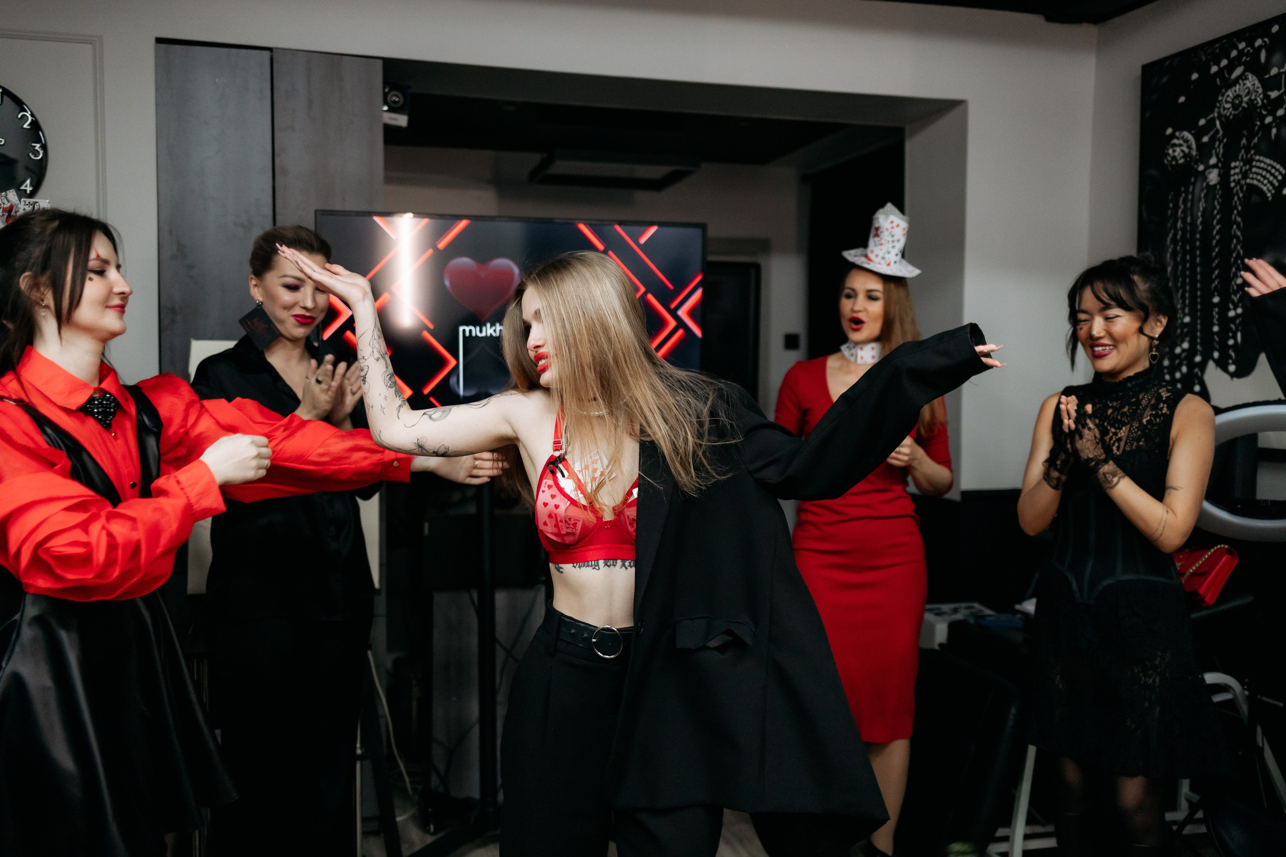 MUKHINA TATTOO. СВОИ. ФОТООТЧЕТЫ-СОБЫТИЯ-МЕСТА