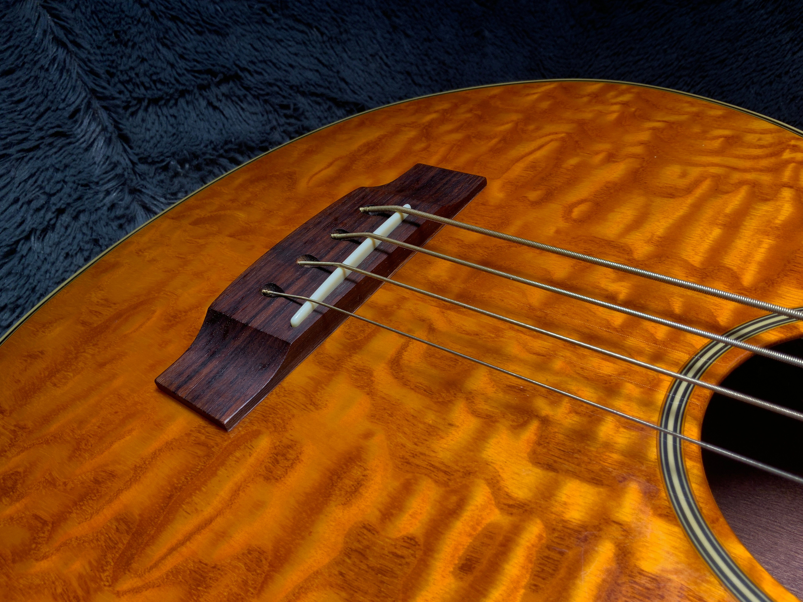 Zenn ZB22CE Hand Crafted Acoustic Bass by Classic Pro