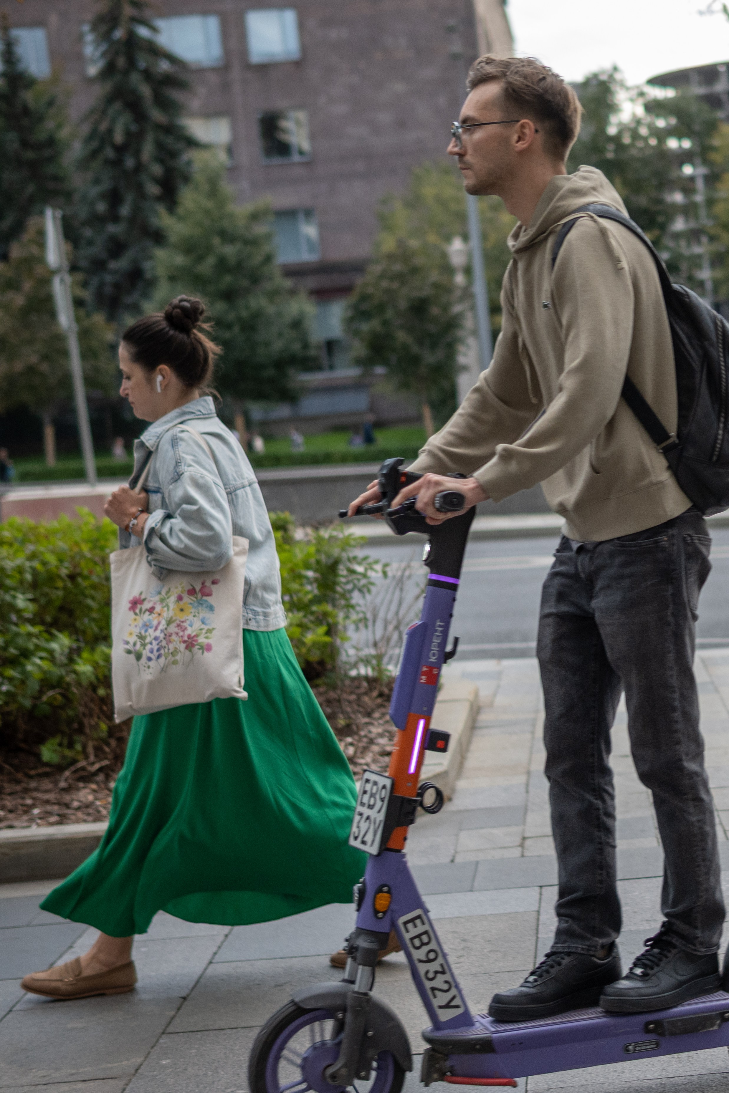 180 дней лета. Ожерельев Лев