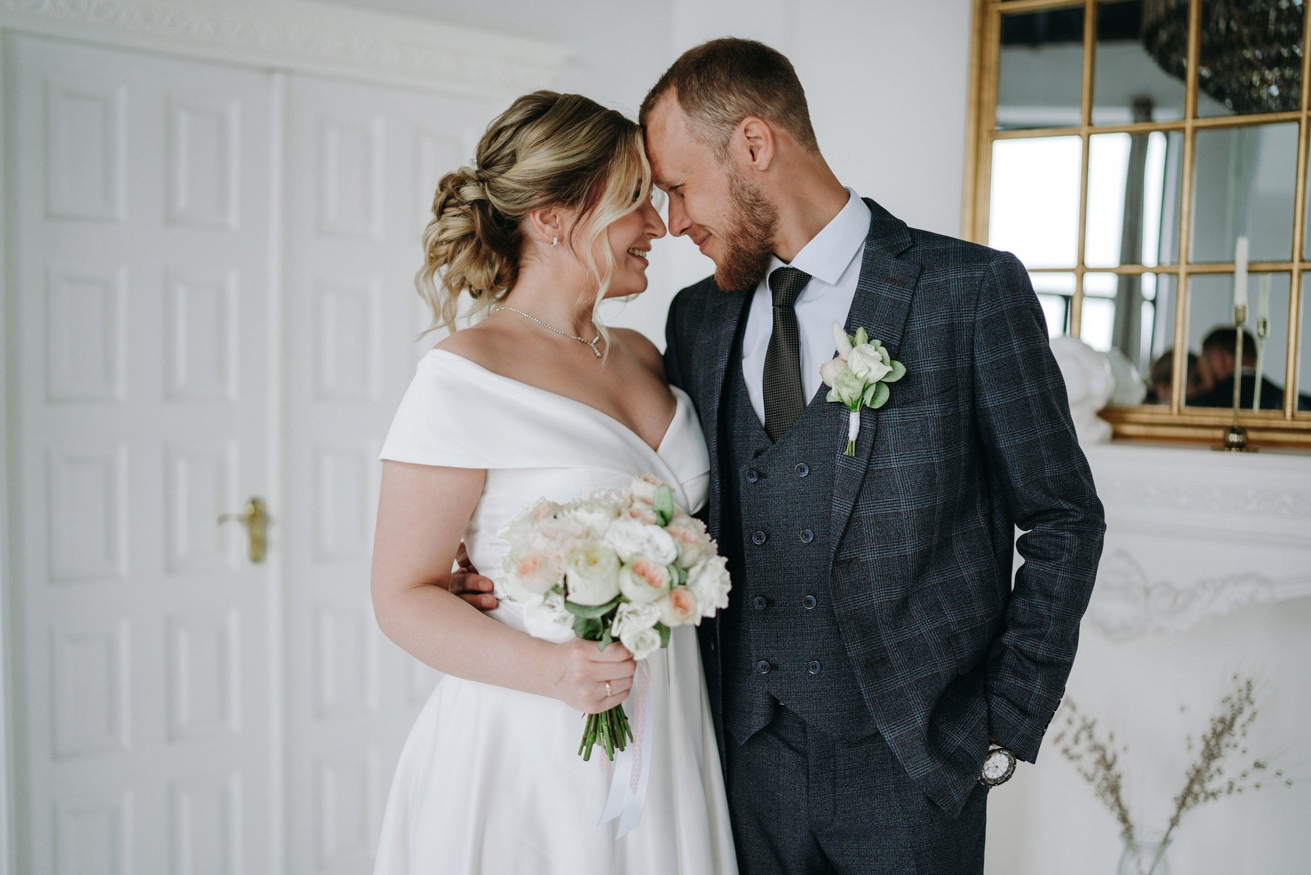 СВАДЕБНАЯ ФОТОСЕССИЯ В СТУДИИ БЛАНКА, ЗАЛ ВОЗДУХ