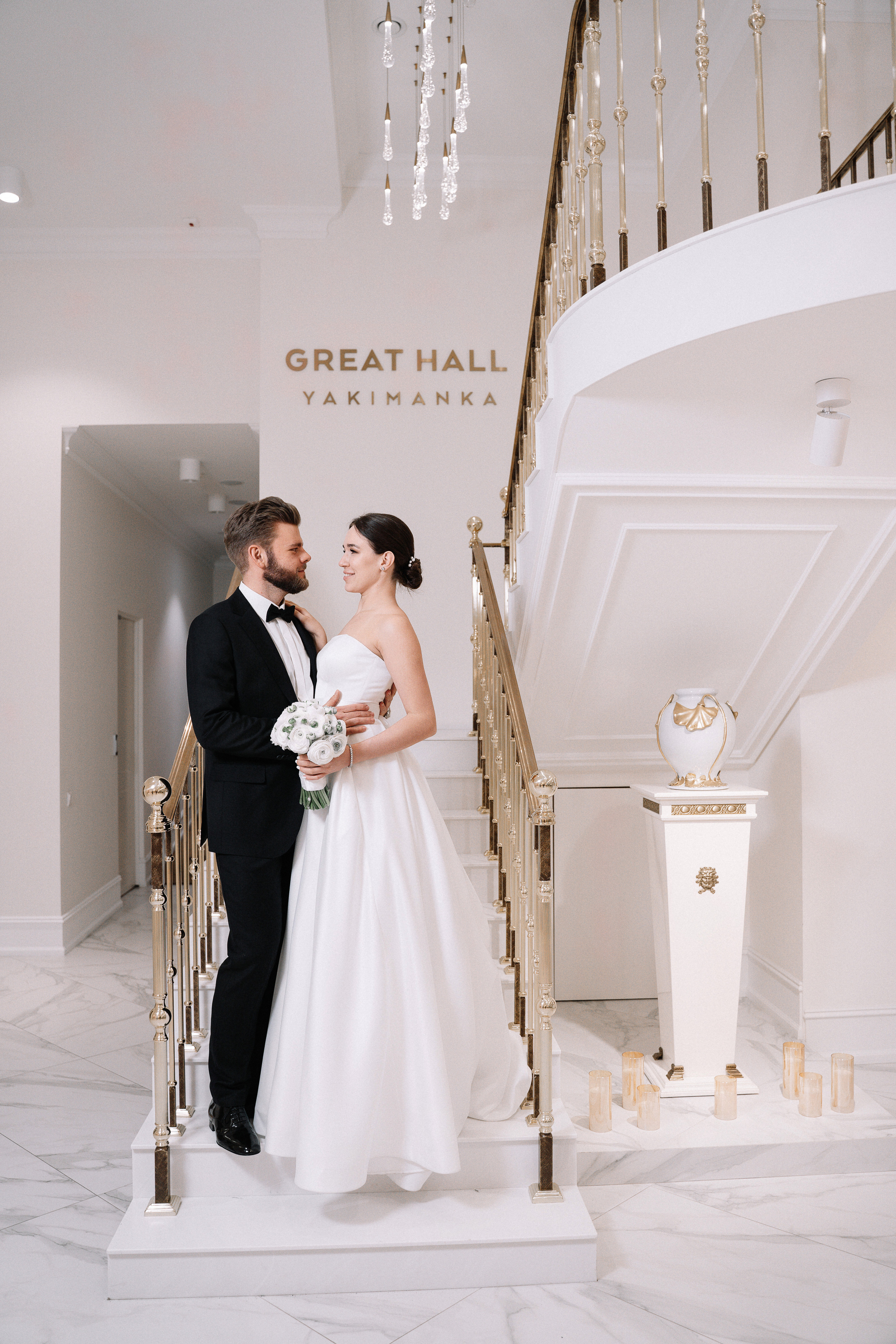 Свадебный фотограф на регистрации брака в The Great Hall Yakimanka