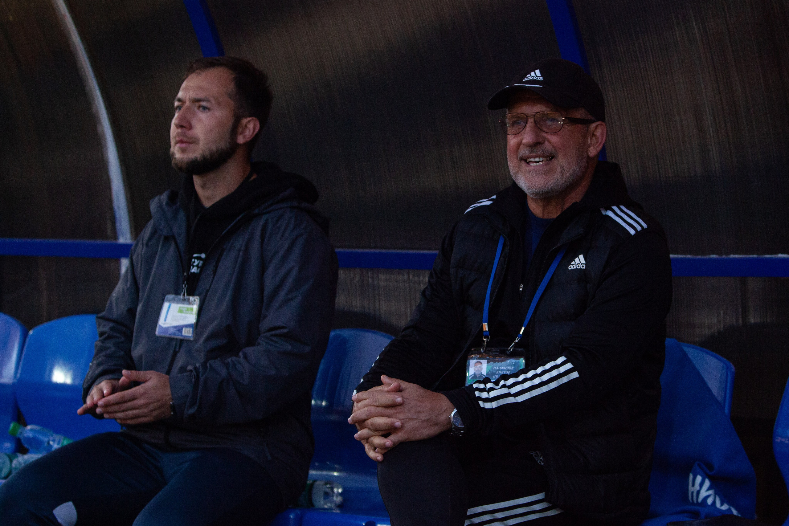 Матч юношеской футбольной лиги между командами СШ «Сахалин» и «СШОР № 1» (Комсомольск-на-Амуре) (U-18). Кутузов Евгений Фотограф в Южно-Сахалинске