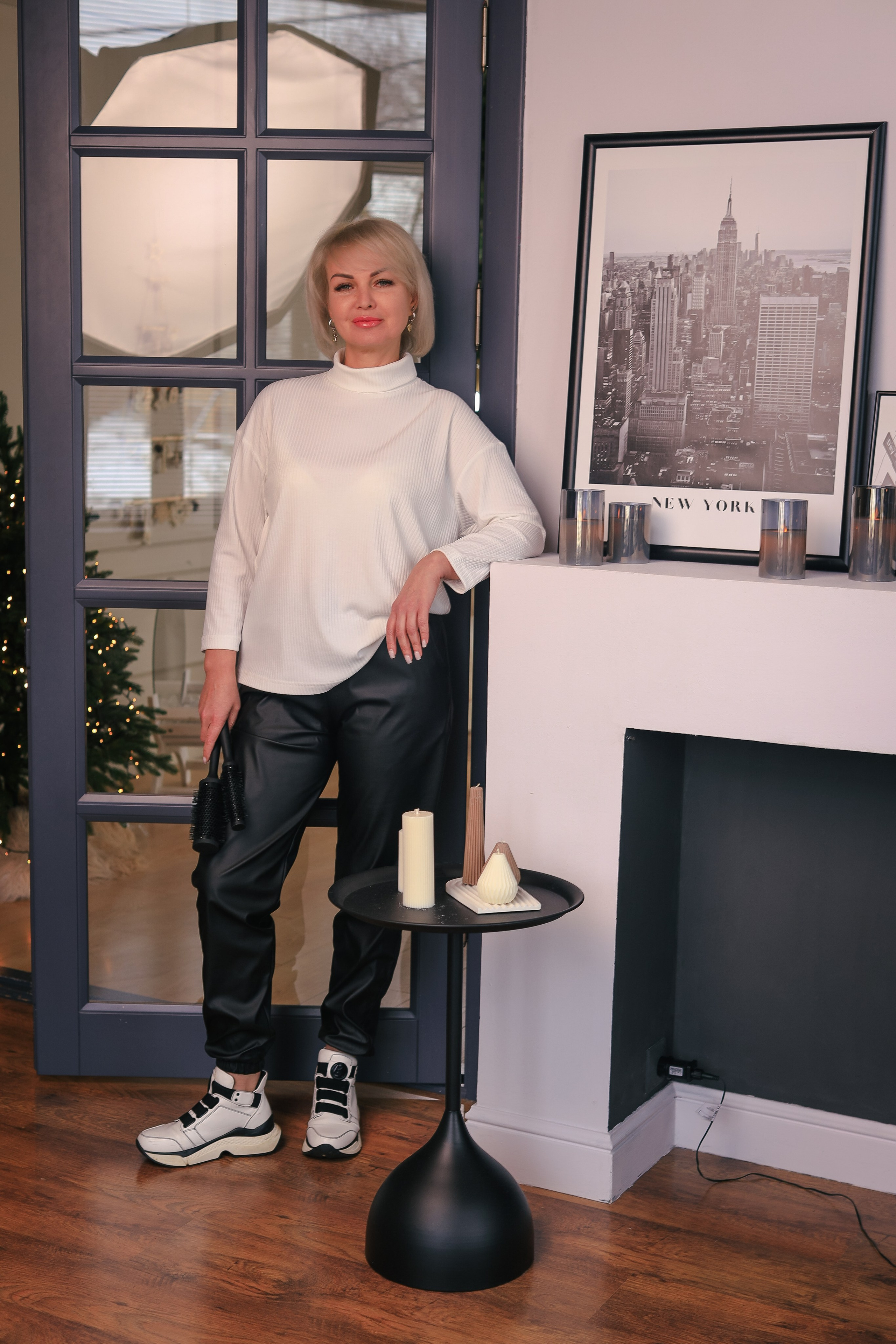 Новогодняя фотосессия для Ольги —стилиста парикмахера. Фотограф и видеограф в Ставрополе Инна Попова