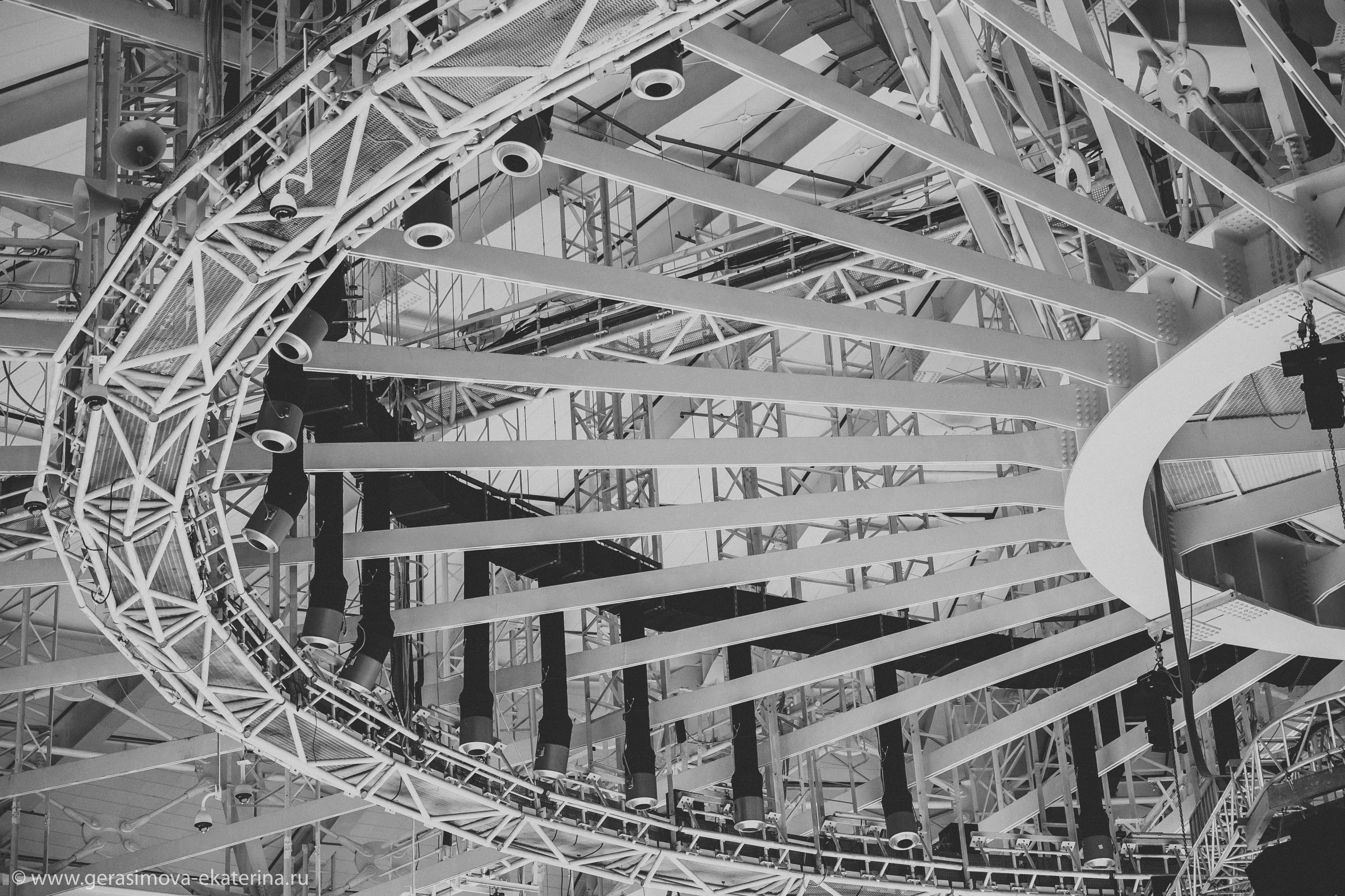 13 Ночная Лига 2024 — фестиваль хоккея. Фотограф Лодейное Поле Екатерина Герасимова в Санкт-Петербурге и Лен. области