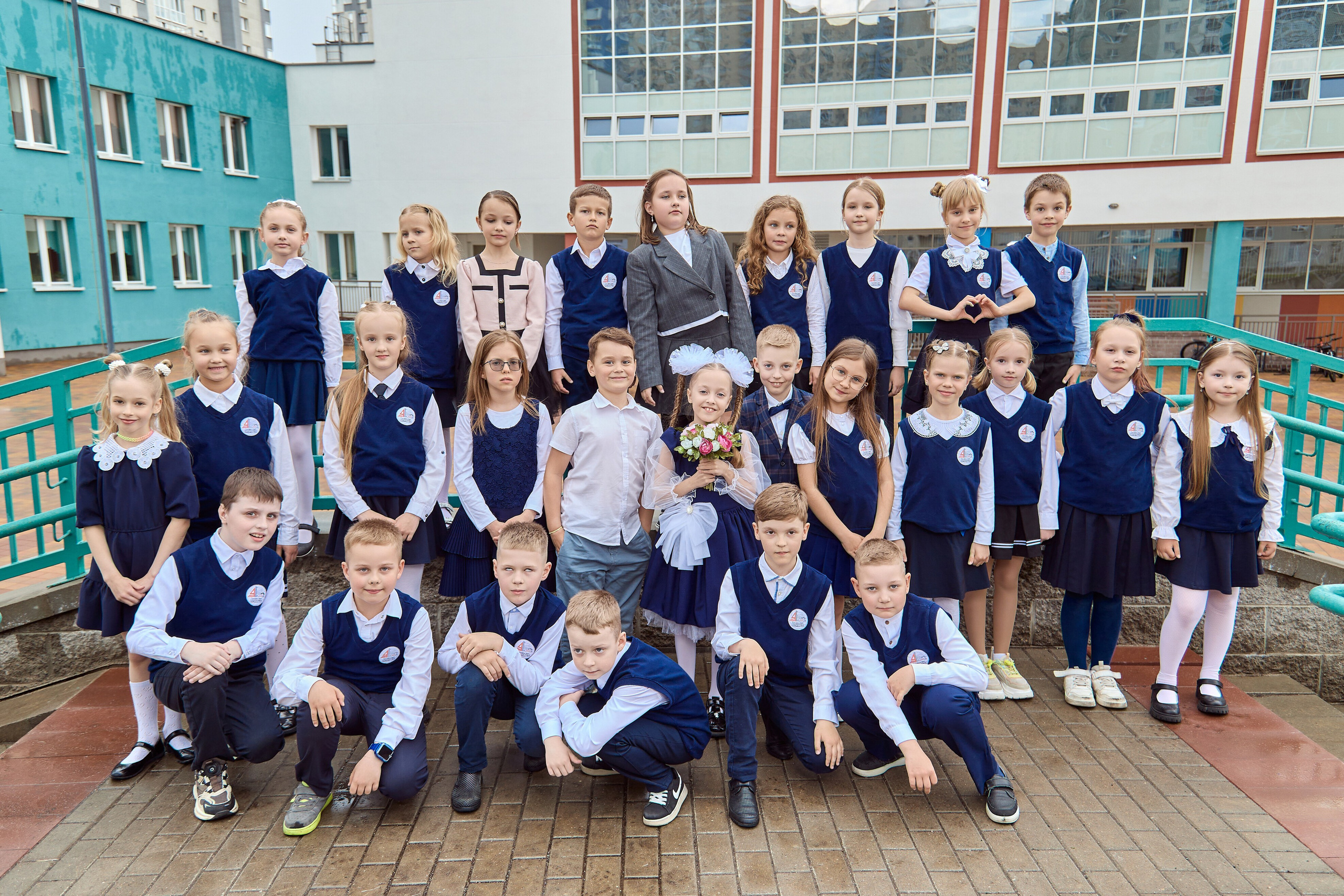 Семейная история 2 «Д». Школьный фотограф Дмитрий Дудик