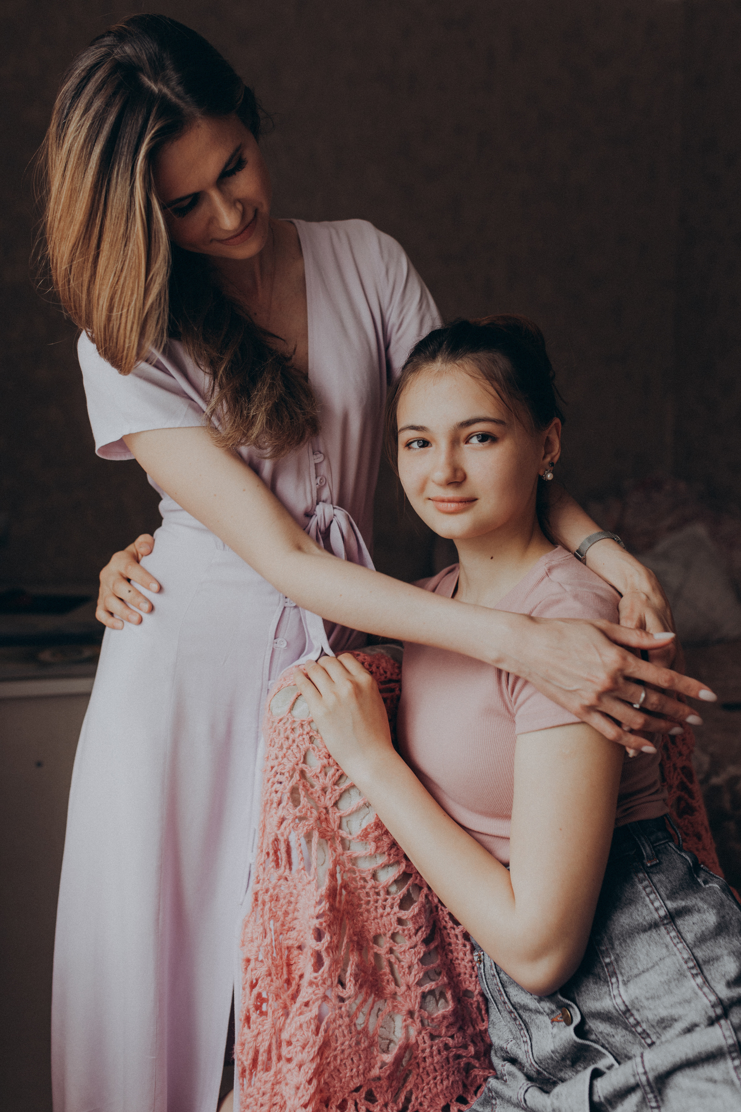 Домашняя съемка Аня и Кира. Фотограф новорожденных, детей и беременности г. Волгодонск Дарья Илькова