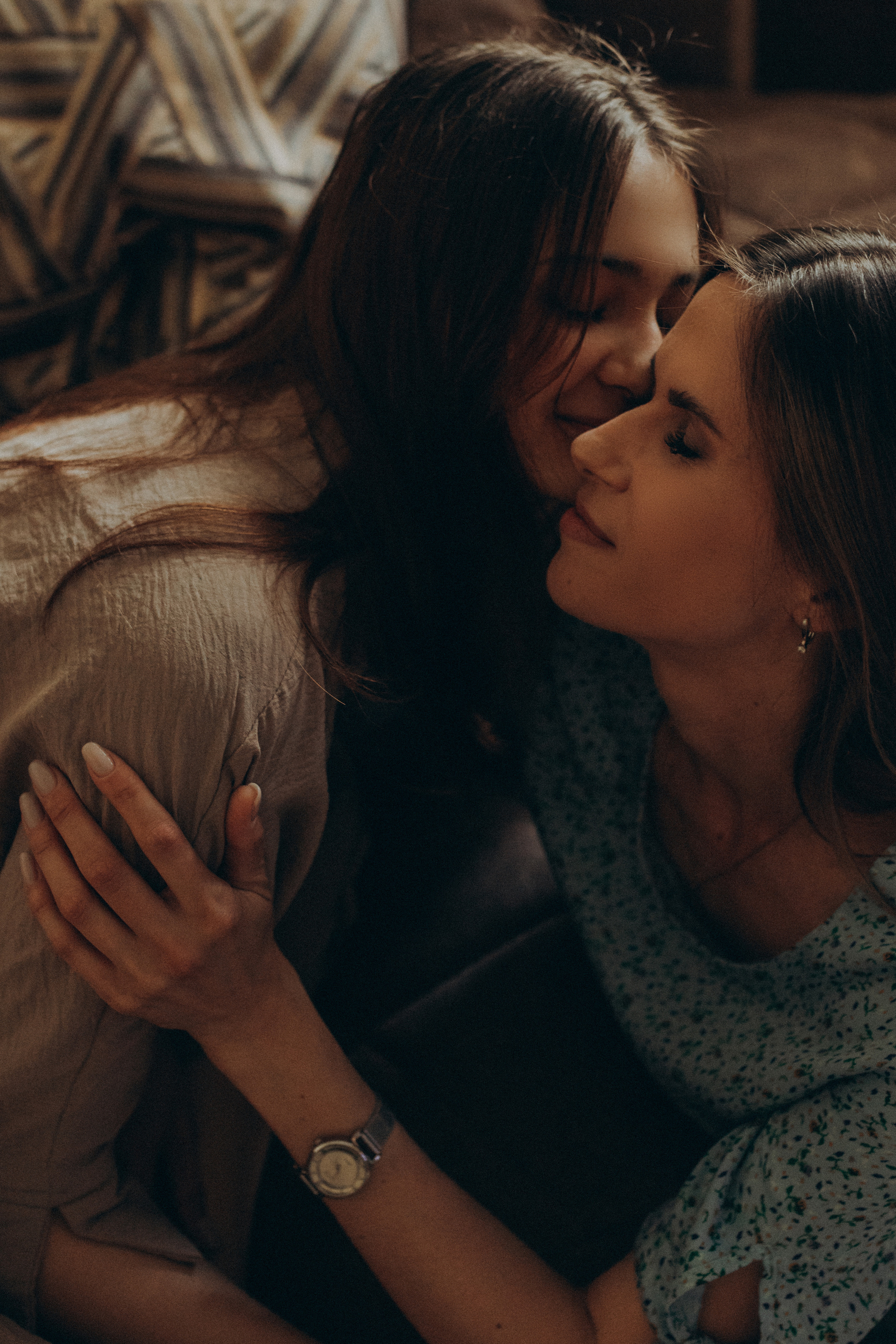 Домашняя съемка Аня и Кира. Фотограф новорожденных, детей и беременности г. Волгодонск Дарья Илькова