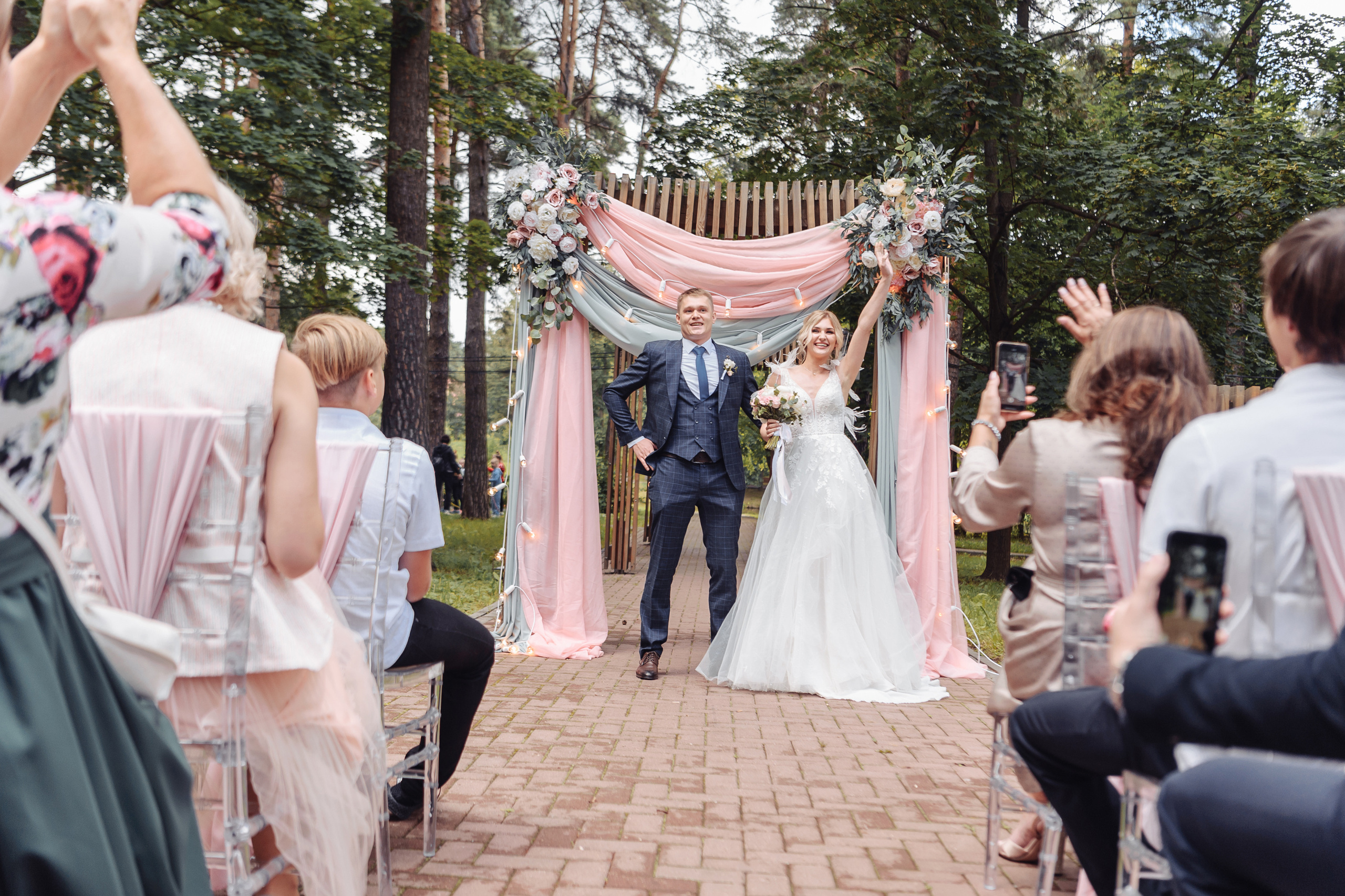 Свадебная фотосессия стоимость. Свадебный фотограф в Москве Ульяна Вишнякова