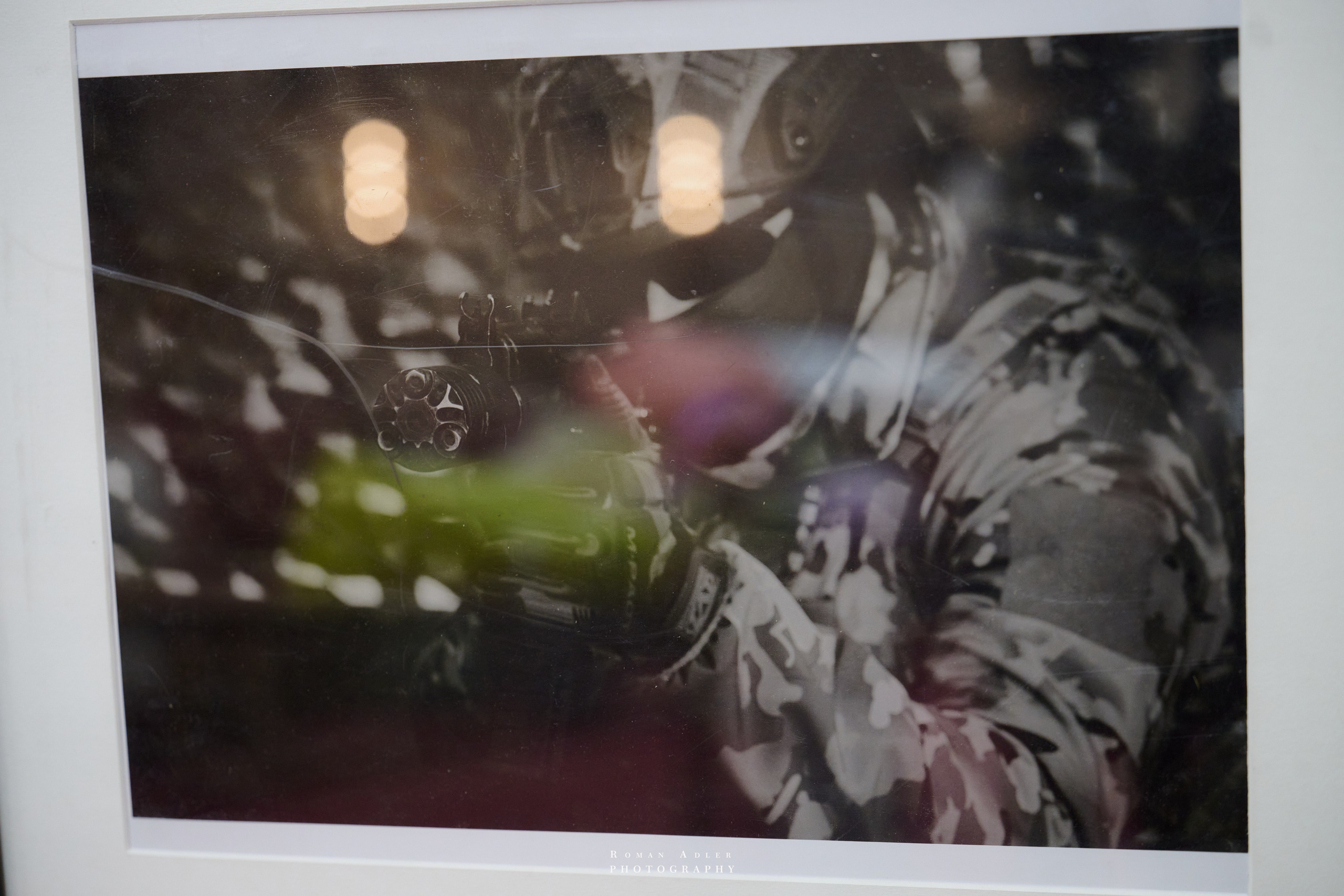 ДК «Победа» выставка фотопроекта «Территории». Фотограф Роман Адлер