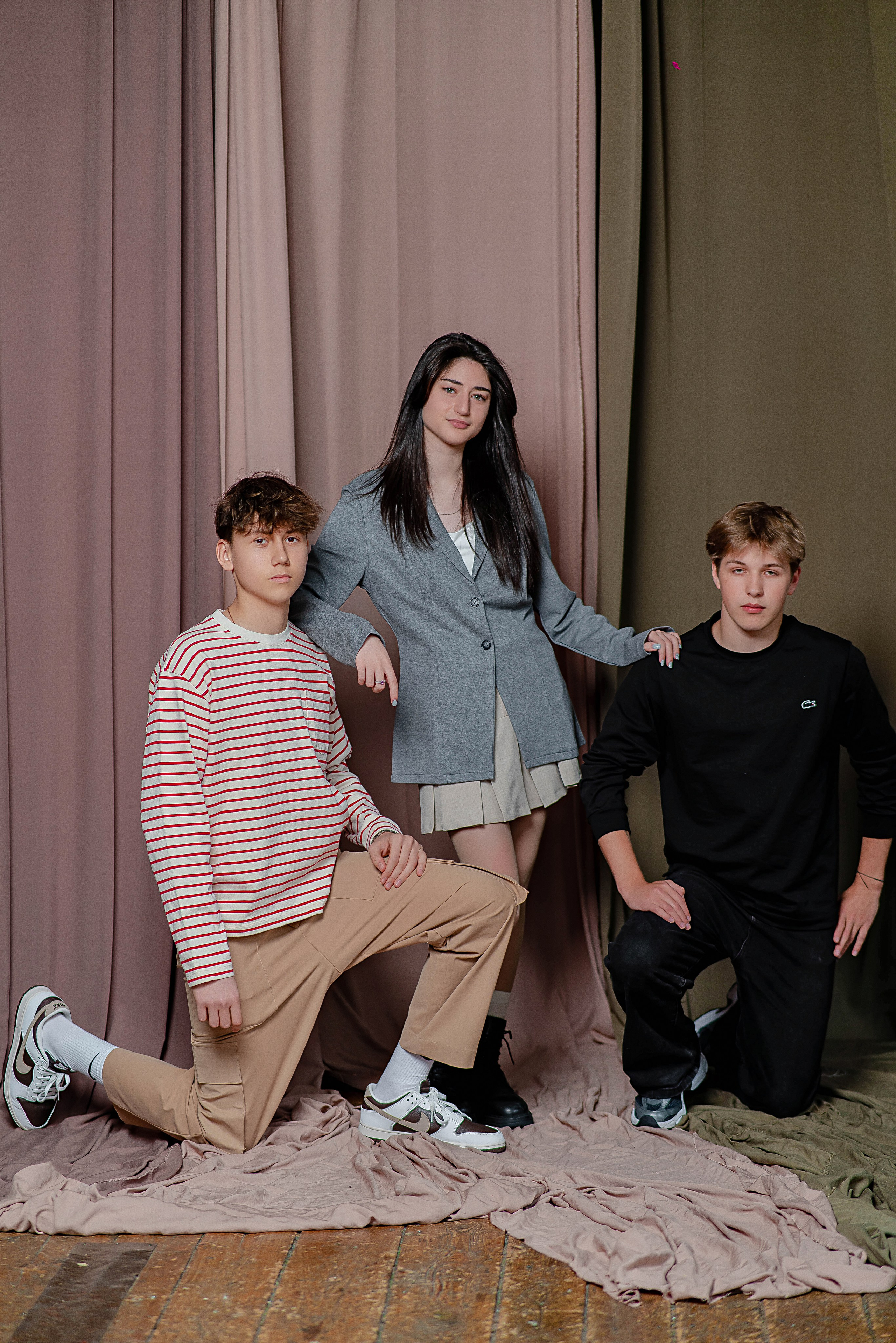 Выпускные (школьные) альбомы (книги) в Ростове-на-Дону. Современные Выпускные Альбомы в Ростове-на-Дону