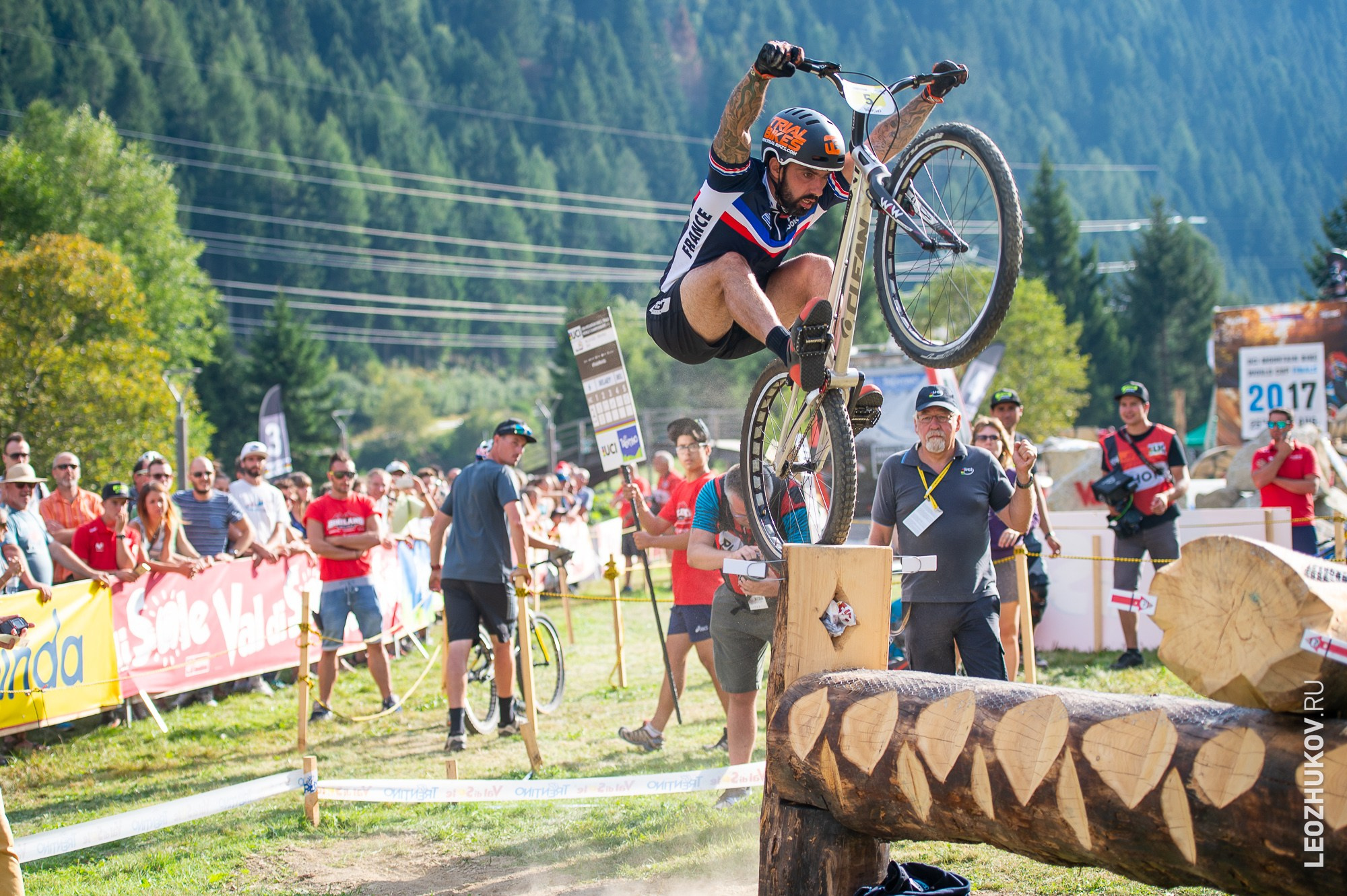 UCI Trials World Championships 2016 — finals. Sports photographer Leonid Zhukov