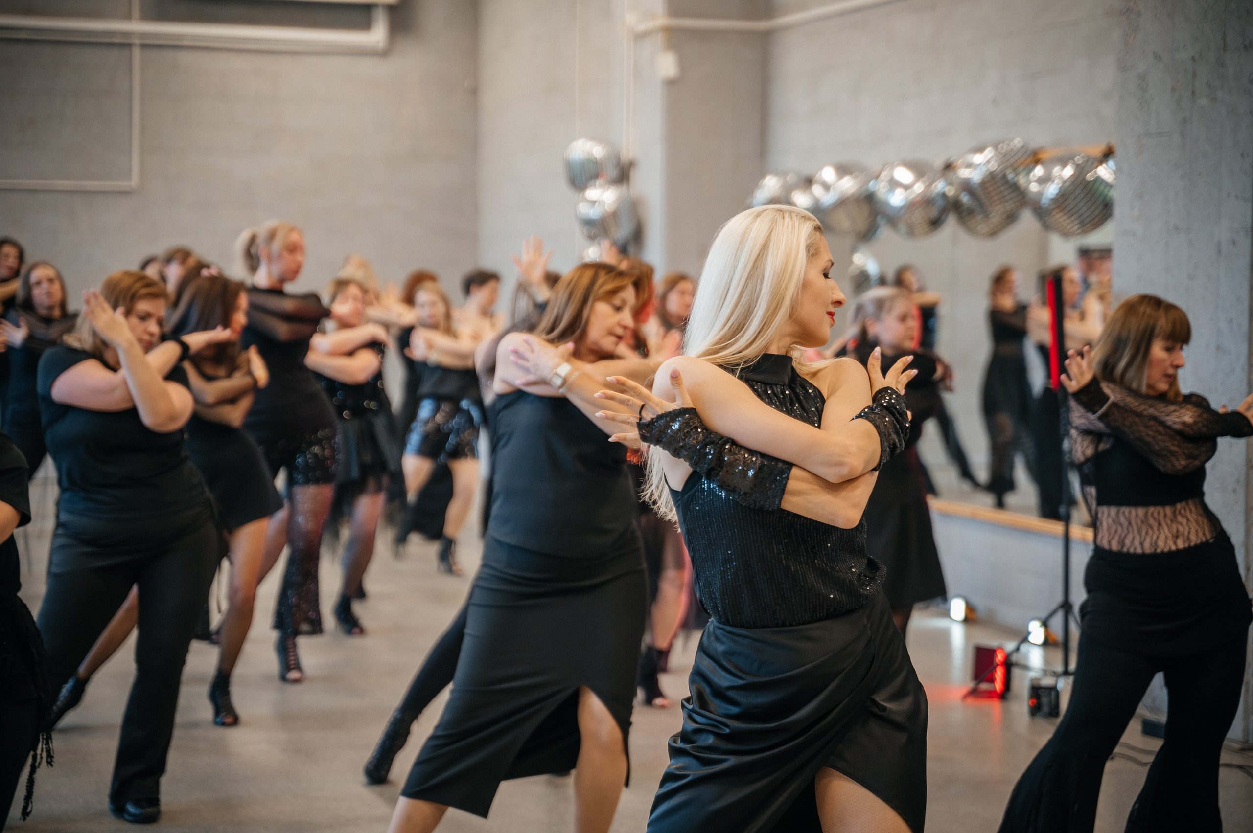 Новости о танцах во Фрязино Tanzclass Лилии Лебедевой. Tanzclass Лилии Лебедевой, Фрязино
