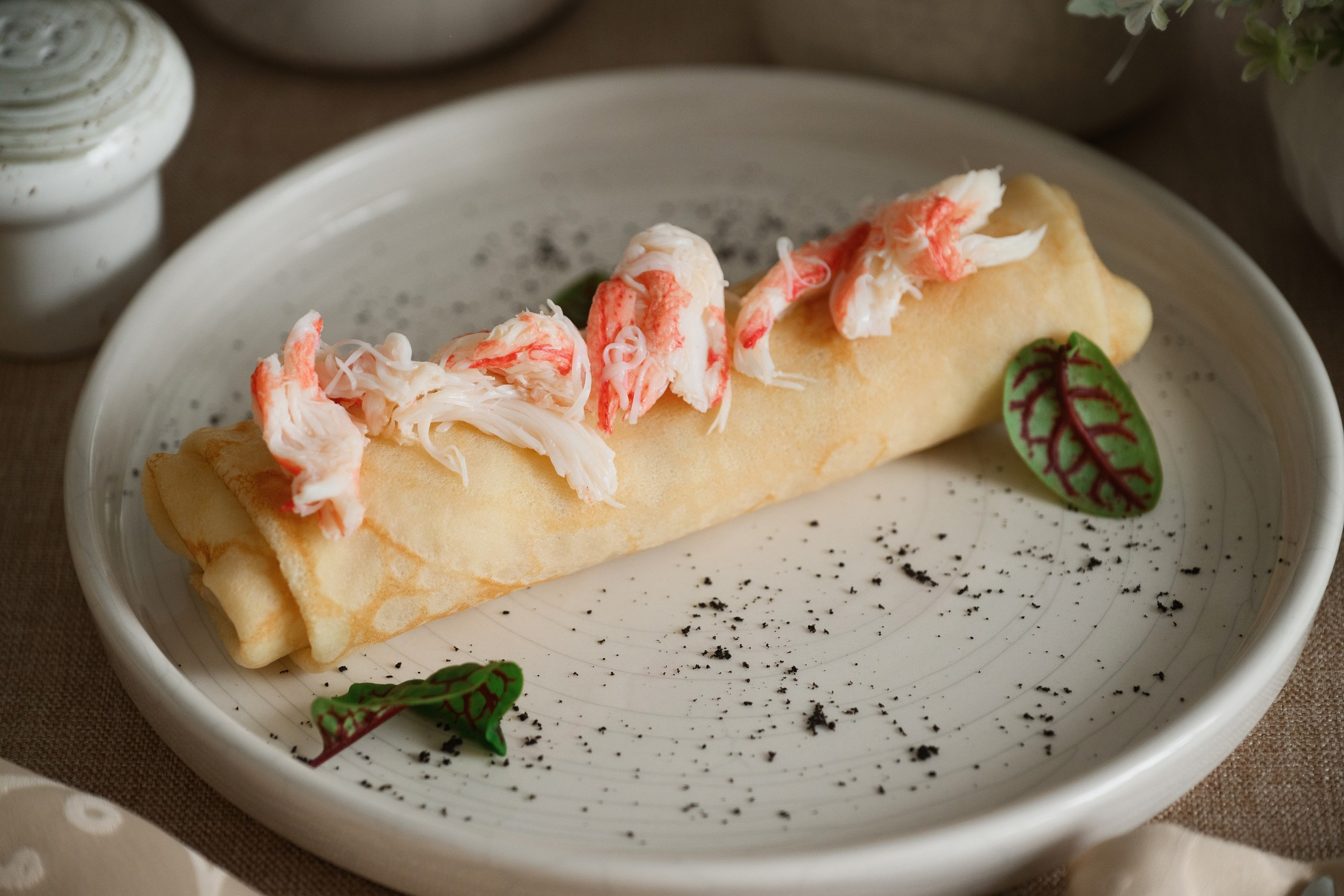 Фотосъемка еды в кафе в Петропавловске-Камчатском. Фуд-фотосессия в уютном заведении Петропавловска-Камчатского. Фотосъемка блюд в студии или интерьере кафе в Петропавловске-Камчатском. Красивая фуд-фотография с эстетичной подачей в Петропавловске-Камчатском. Фуд-фотосессия стоимость услуг в Петропавловске-Камчатском.