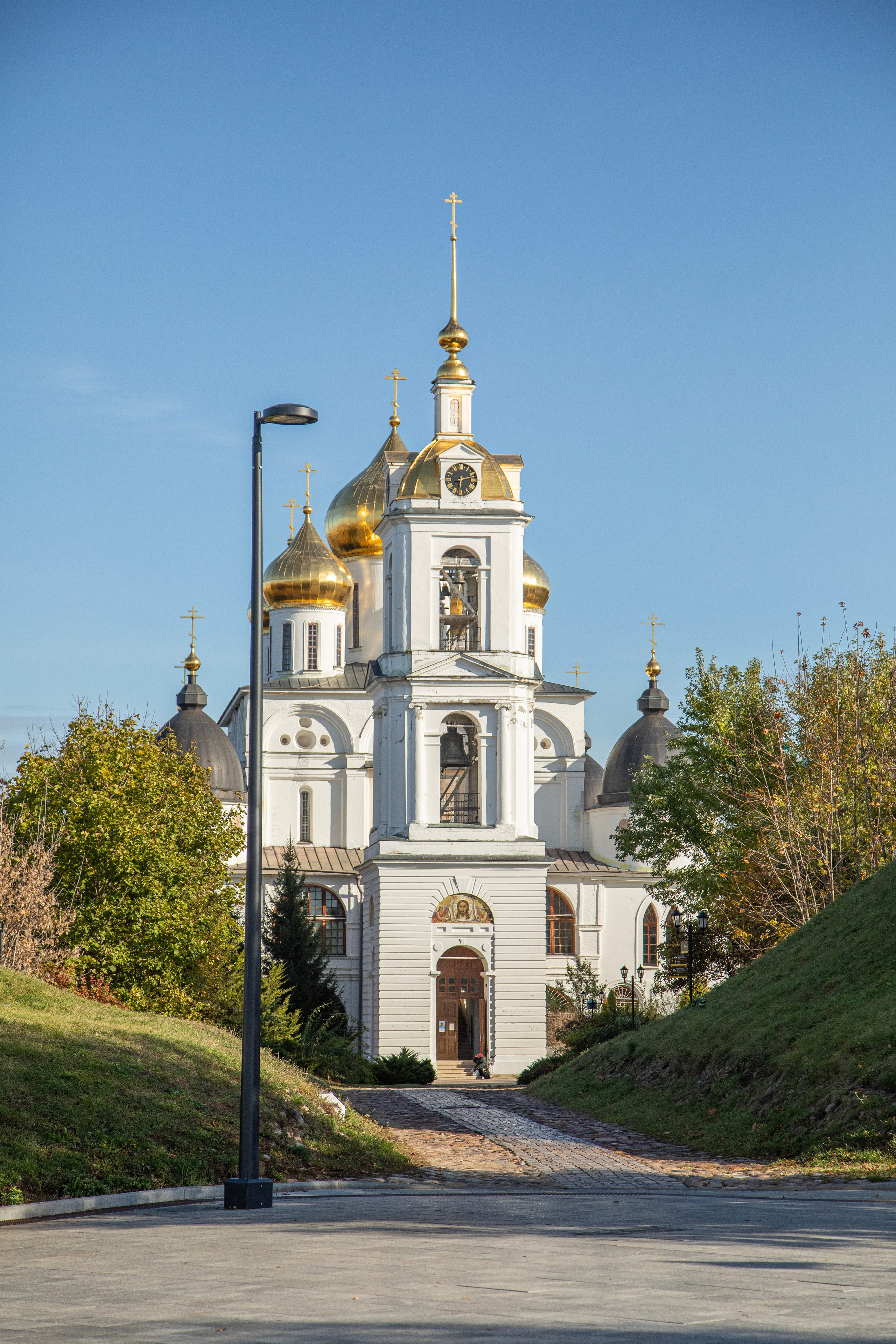 Воскресенье в г. Дмитров. Фотограф Сергей Ловкий